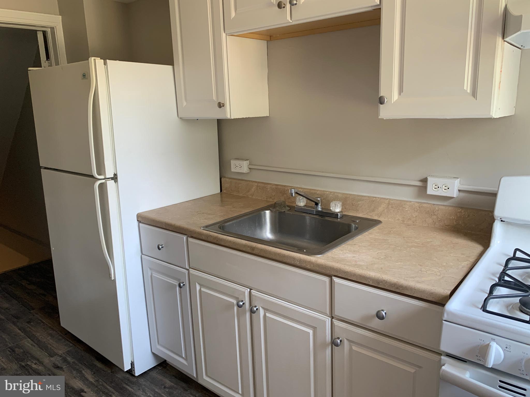 GOVANS - Residential Lease