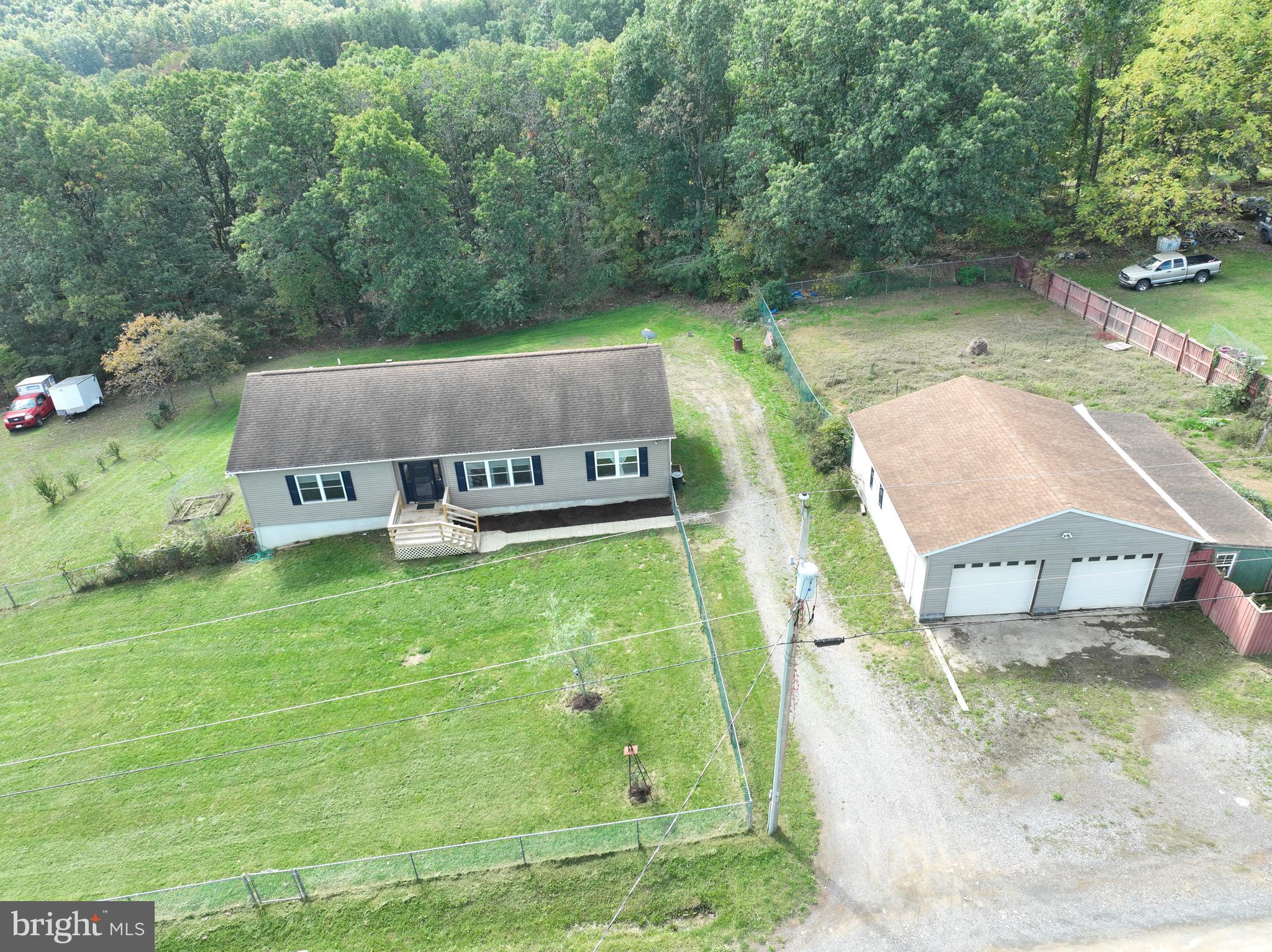 SHERMAN ESTATES - Residential