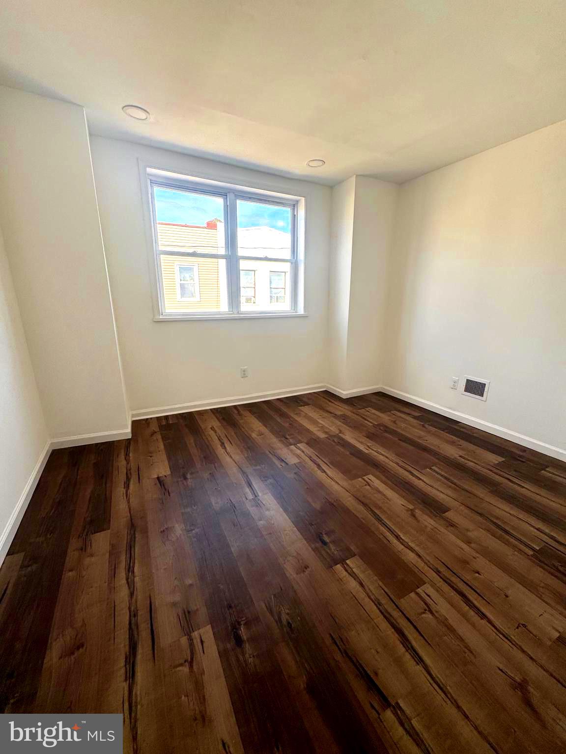 PHILADELPHIA (SOUTH) - Residential