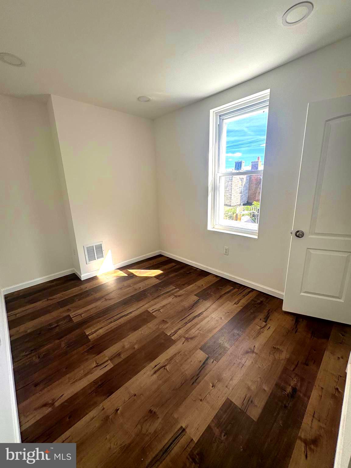 PHILADELPHIA (SOUTH) - Residential