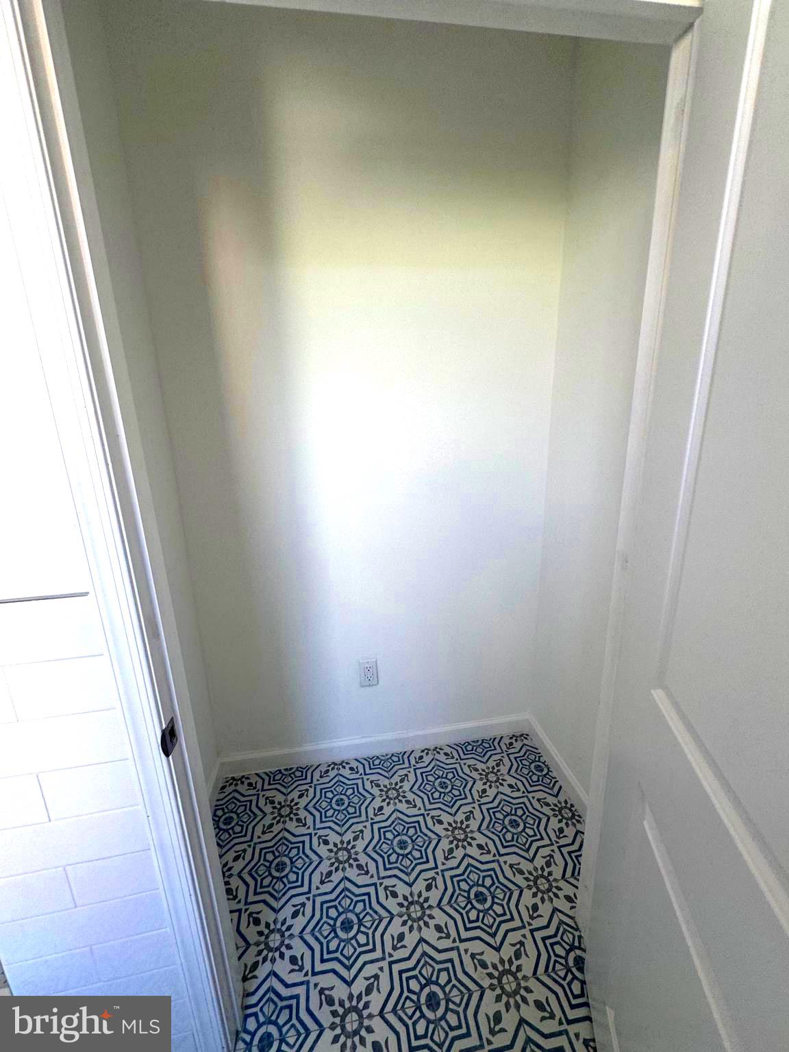 PHILADELPHIA (SOUTH) - Residential