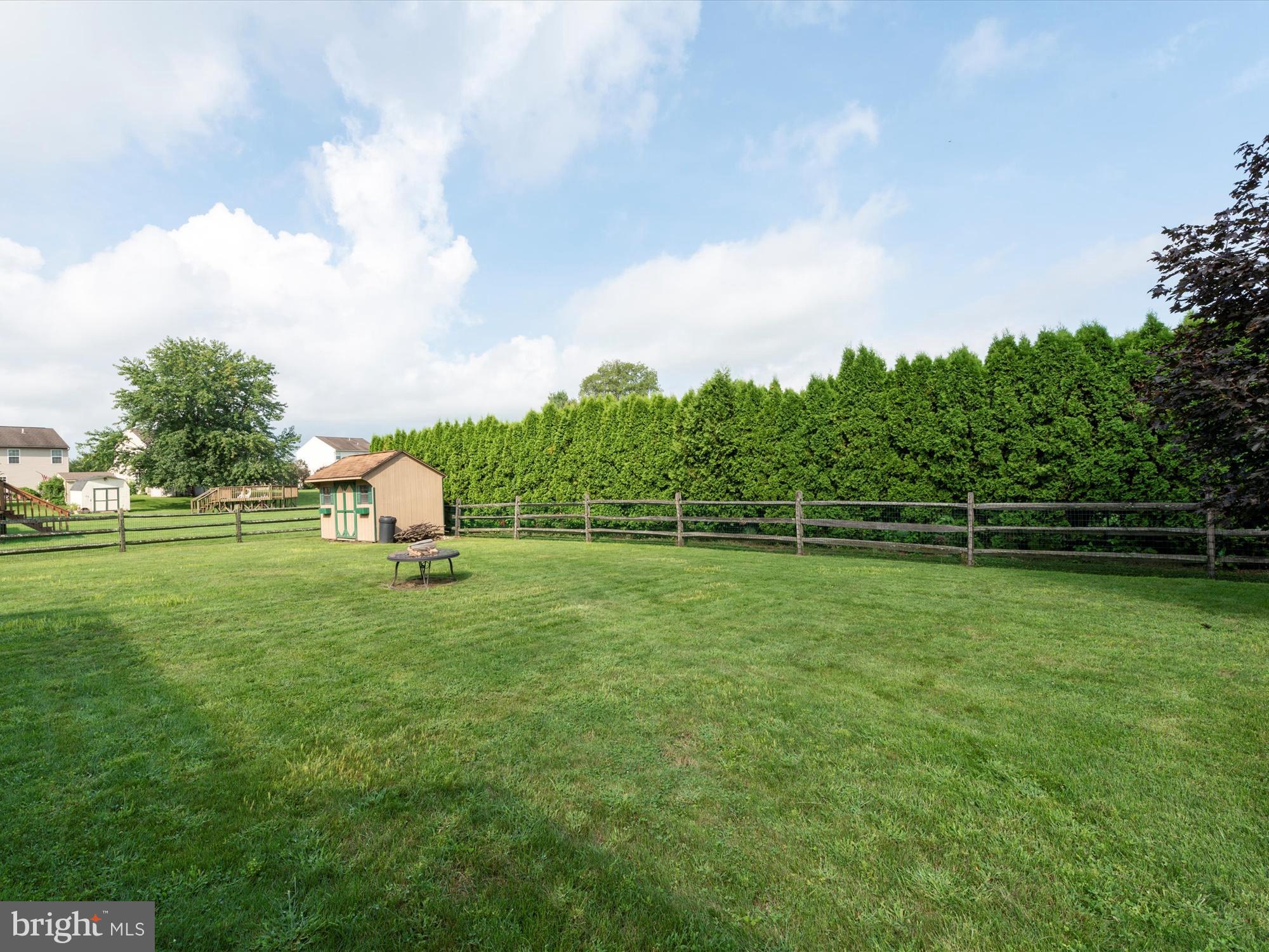 WILLOW GARDENS - Residential