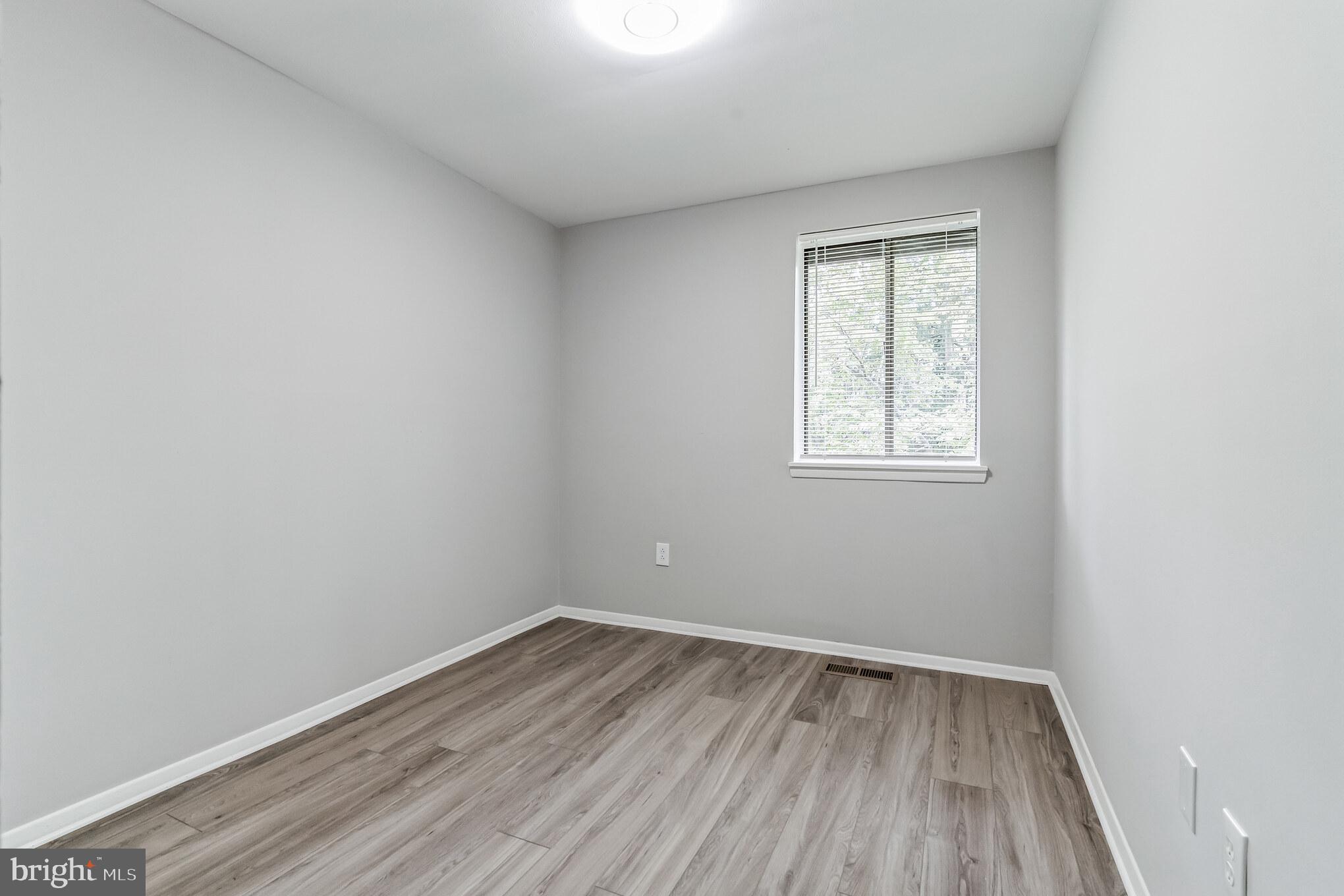 SOUTHWICK - Residential Lease