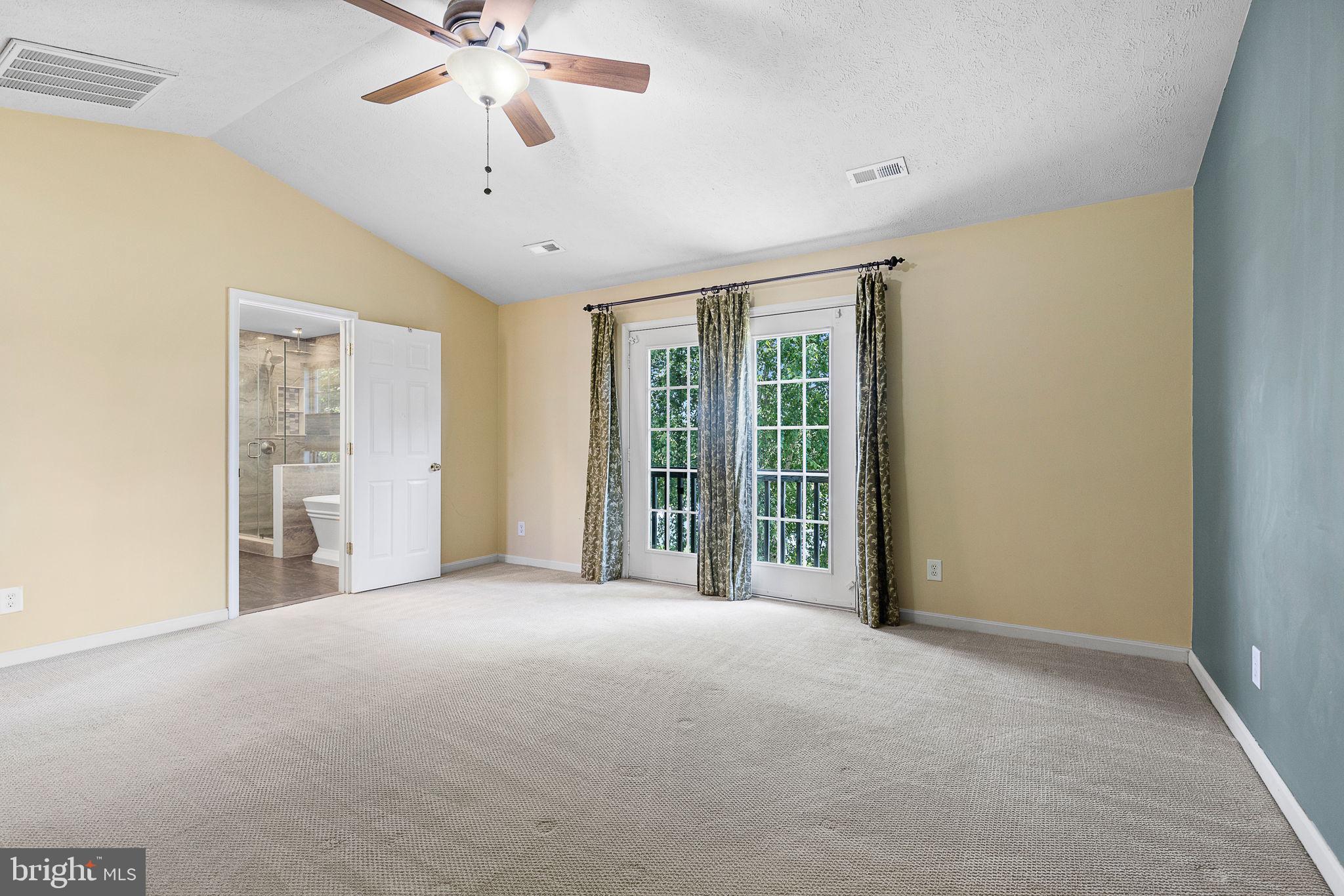 PELHAM'S CROSSING - Residential