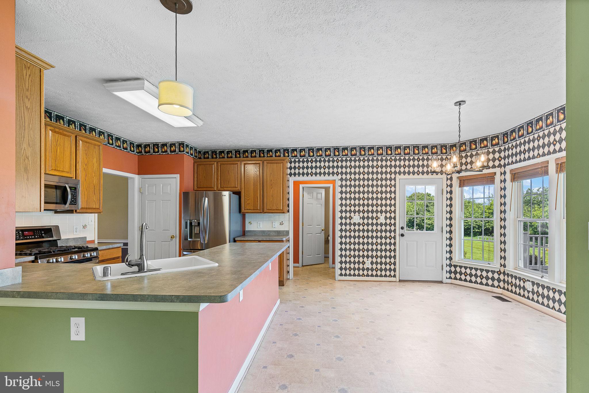 PELHAM'S CROSSING - Residential