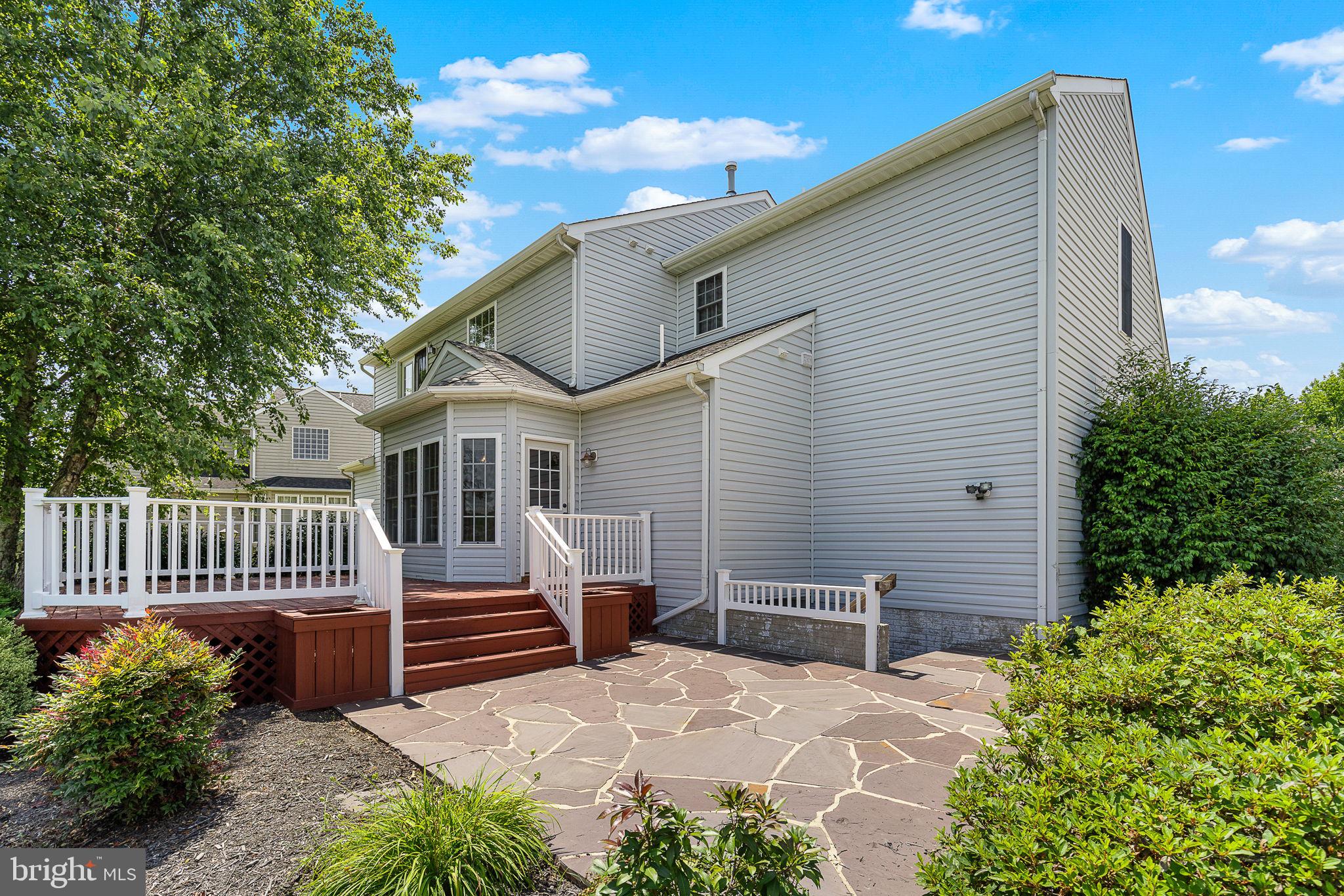 PELHAM'S CROSSING - Residential