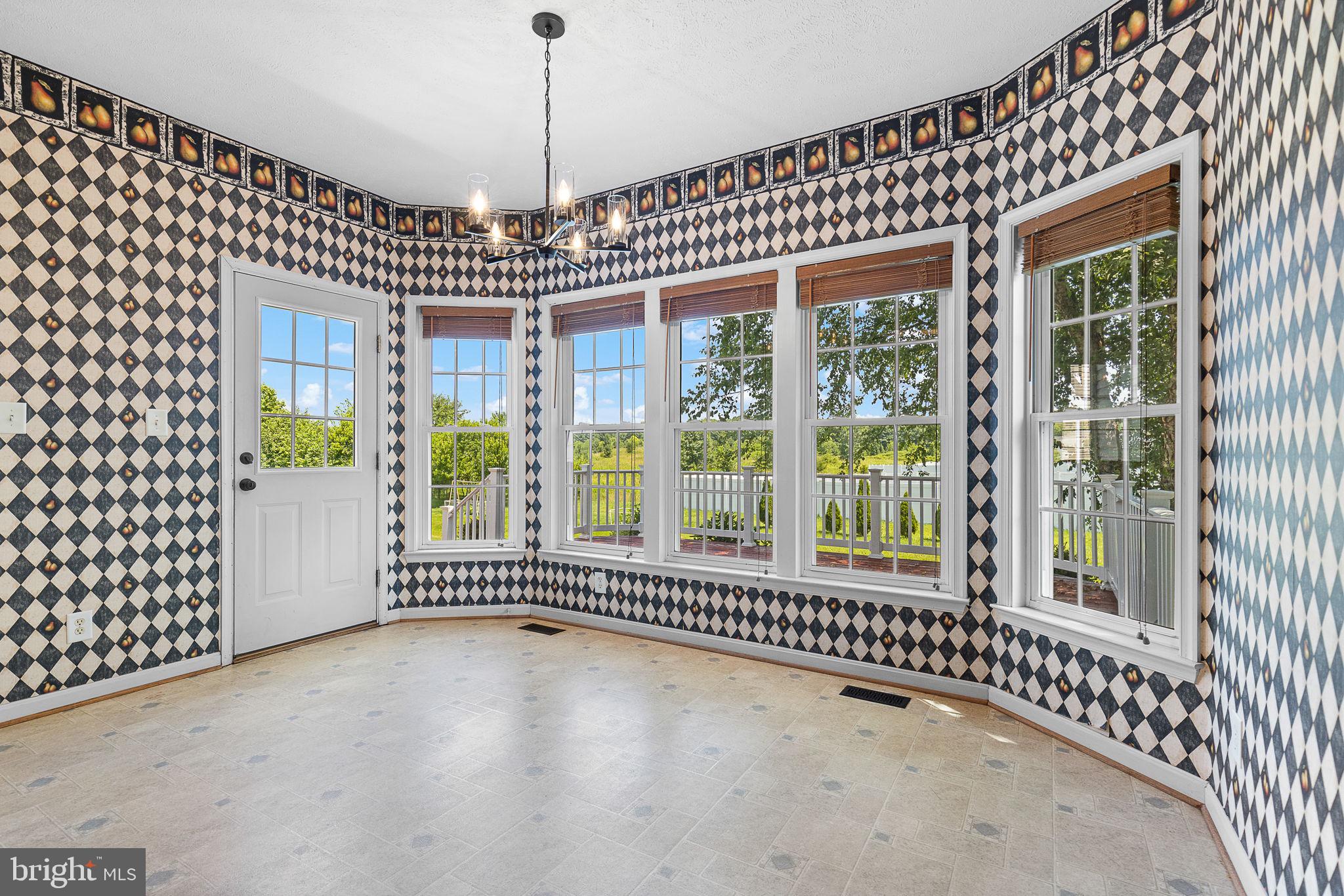 PELHAM'S CROSSING - Residential