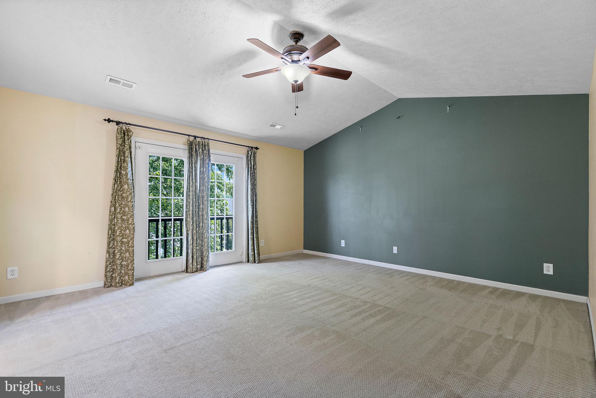 PELHAM'S CROSSING - Residential