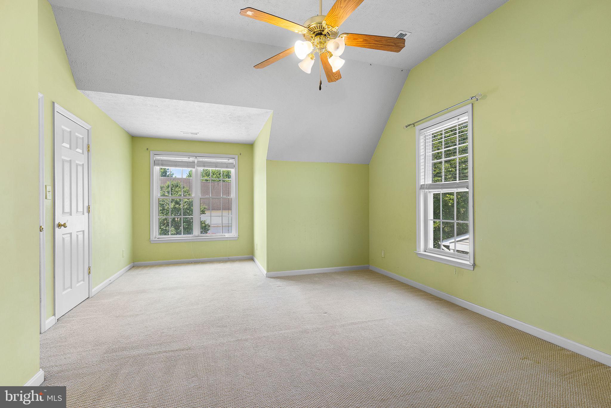 PELHAM'S CROSSING - Residential