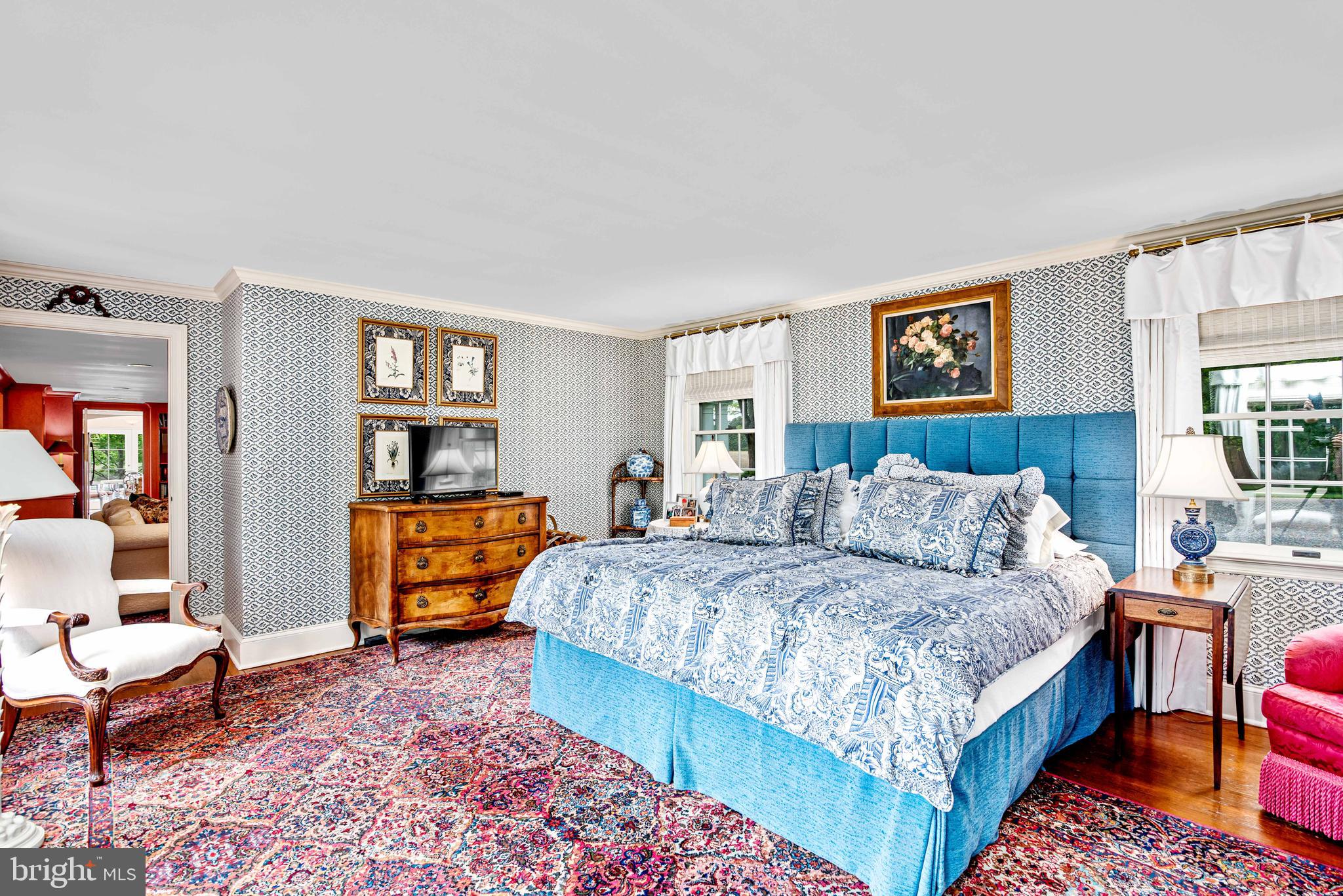 ROYAL OAK - Residential