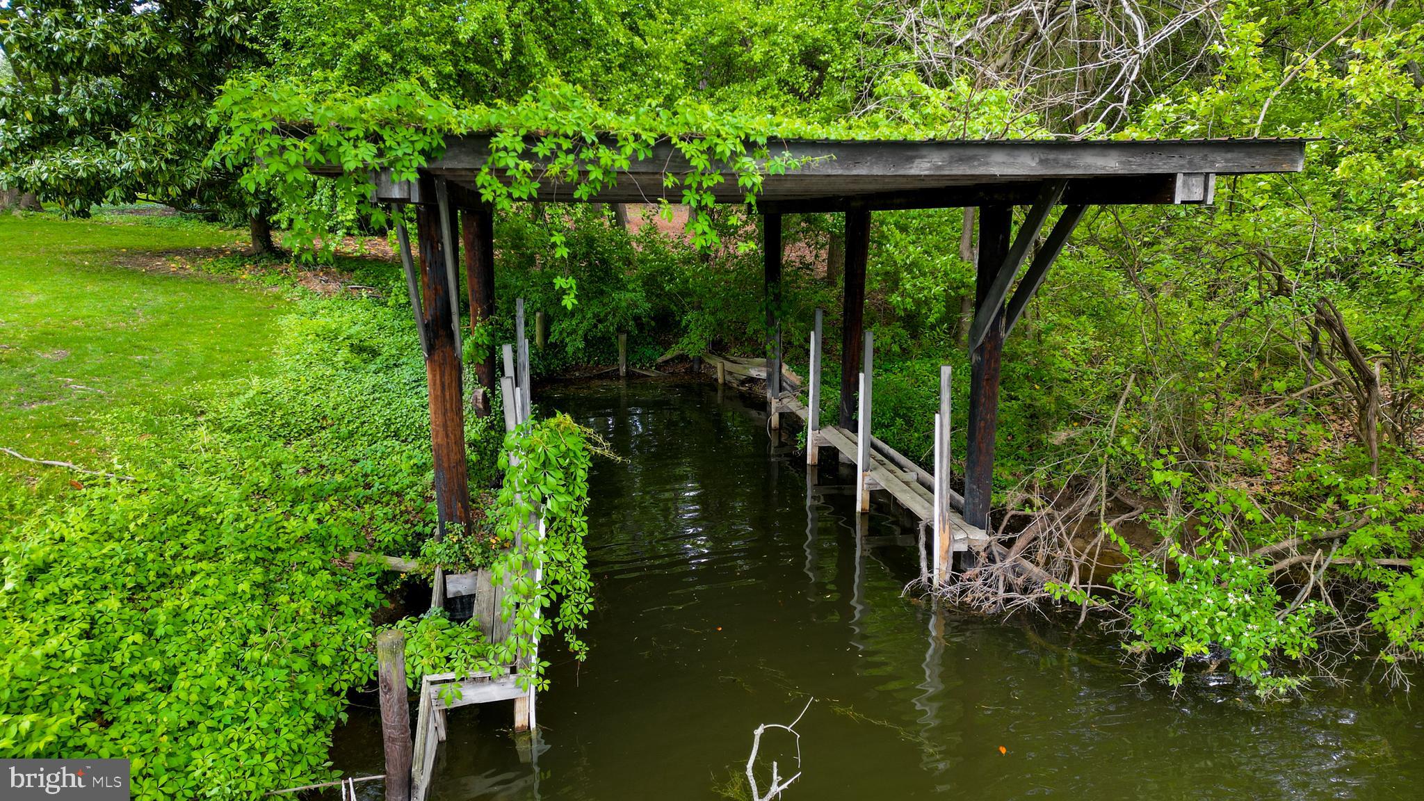 ROYAL OAK - Residential