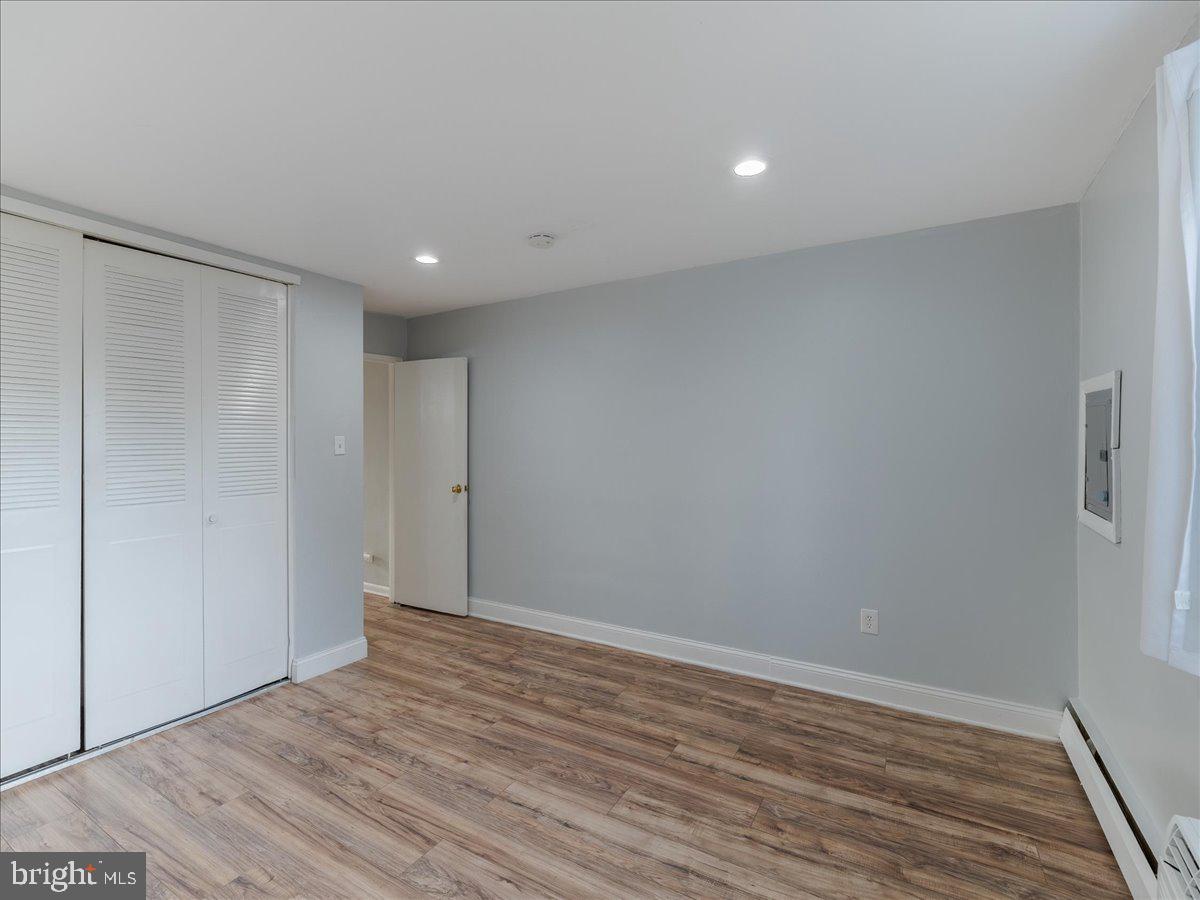 CONTEMPORARY VLG - Residential