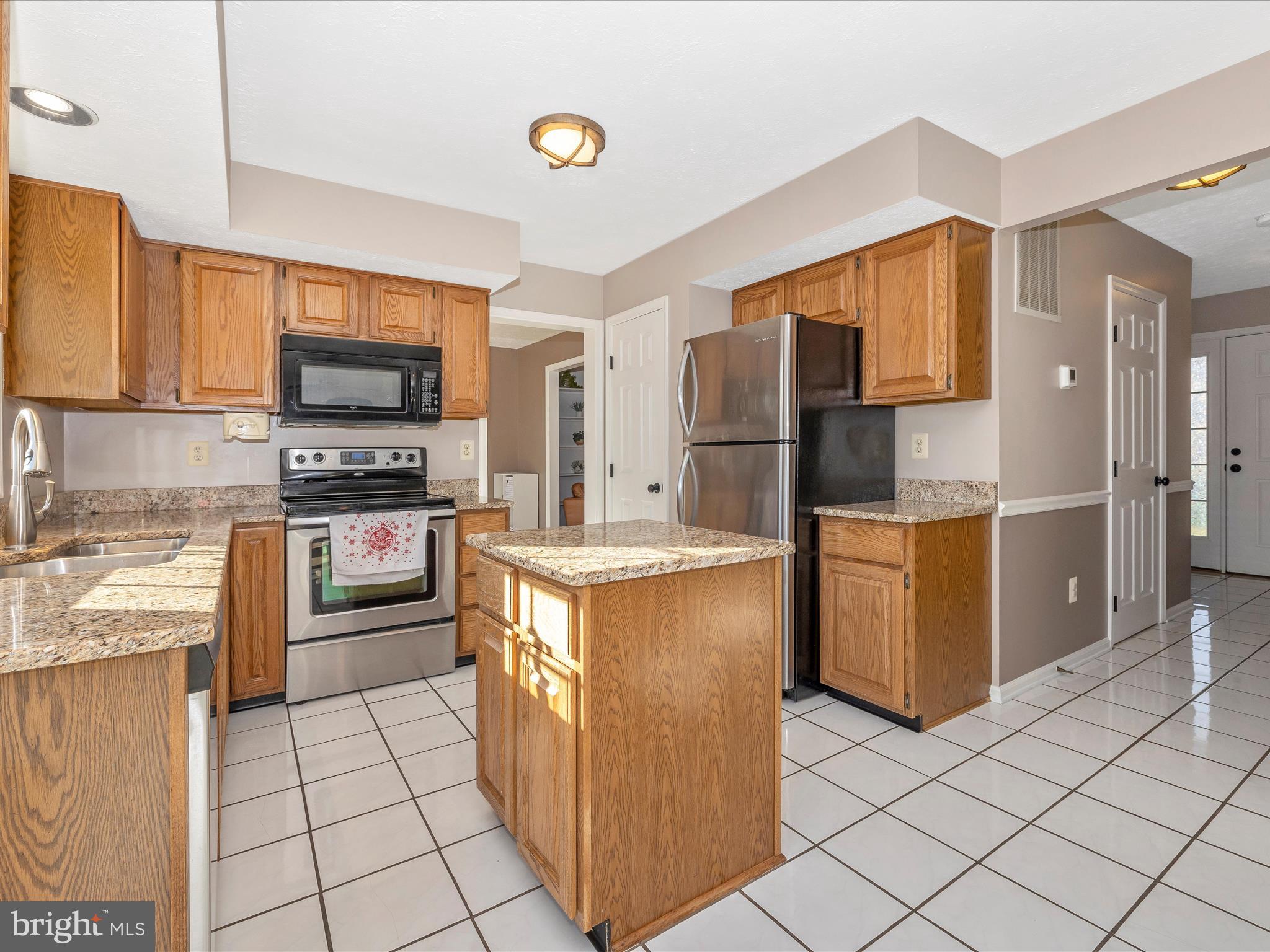 EAGLEHEAD SUMMERFIELD - Residential