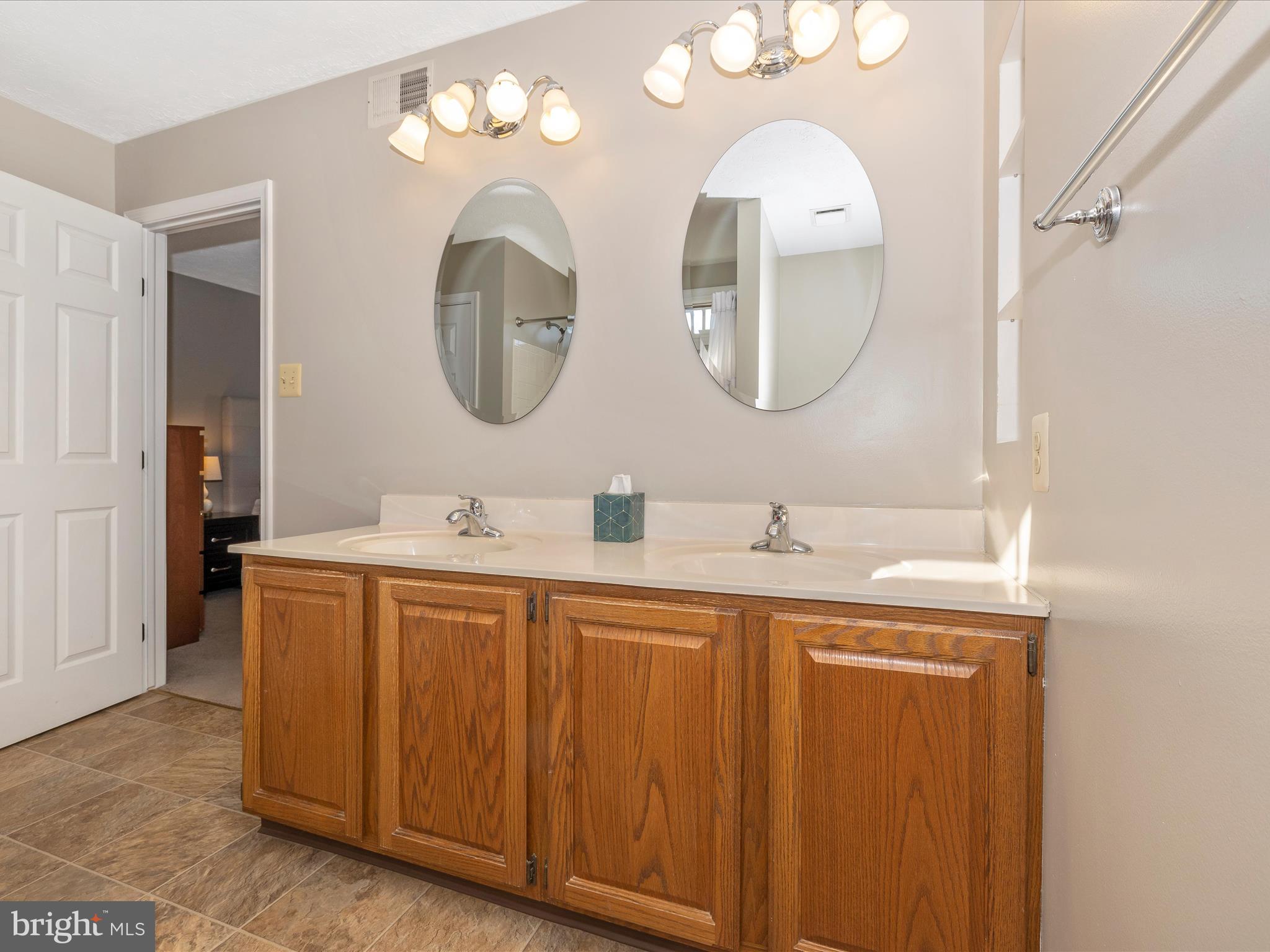 EAGLEHEAD SUMMERFIELD - Residential