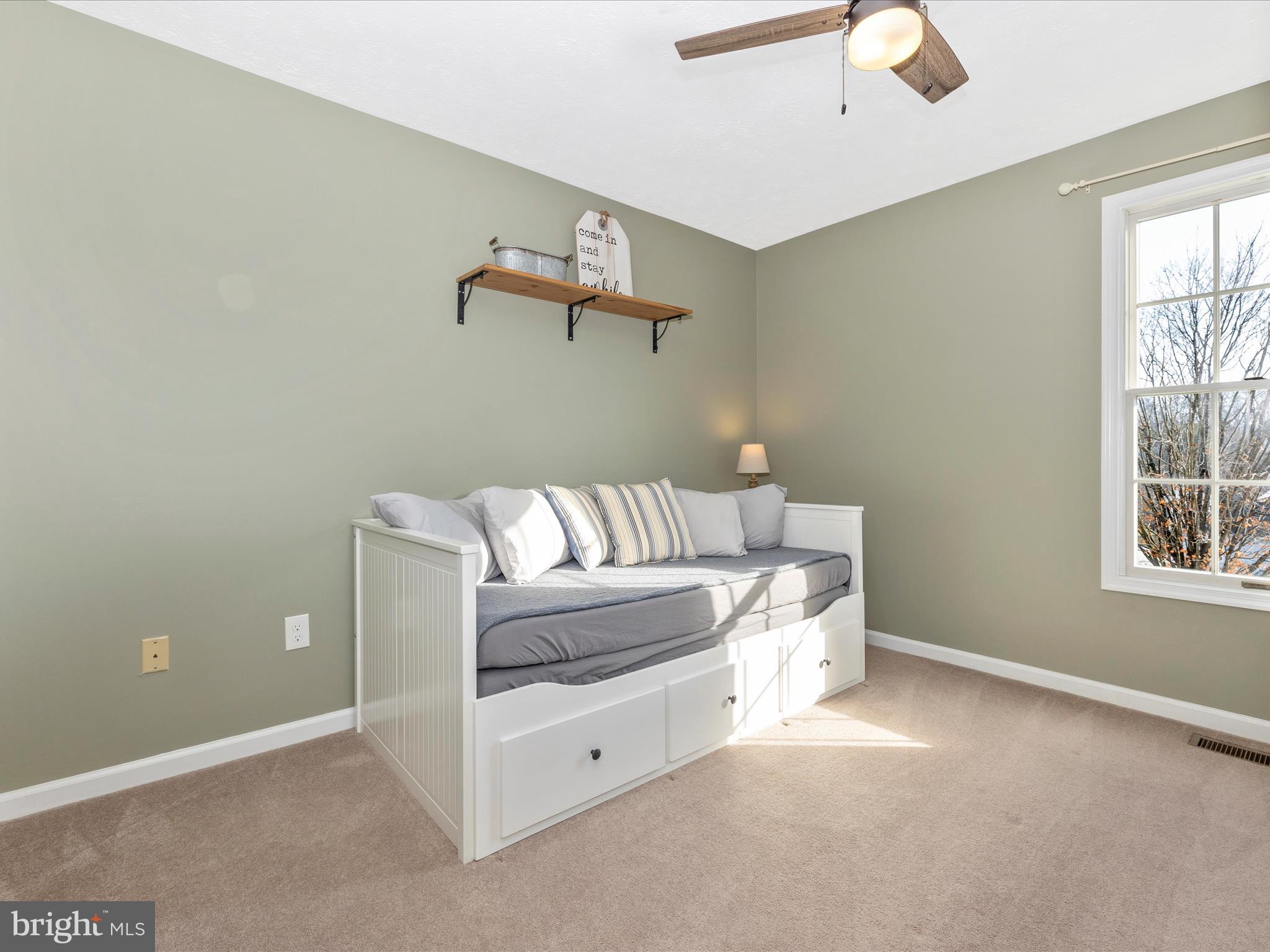 EAGLEHEAD SUMMERFIELD - Residential