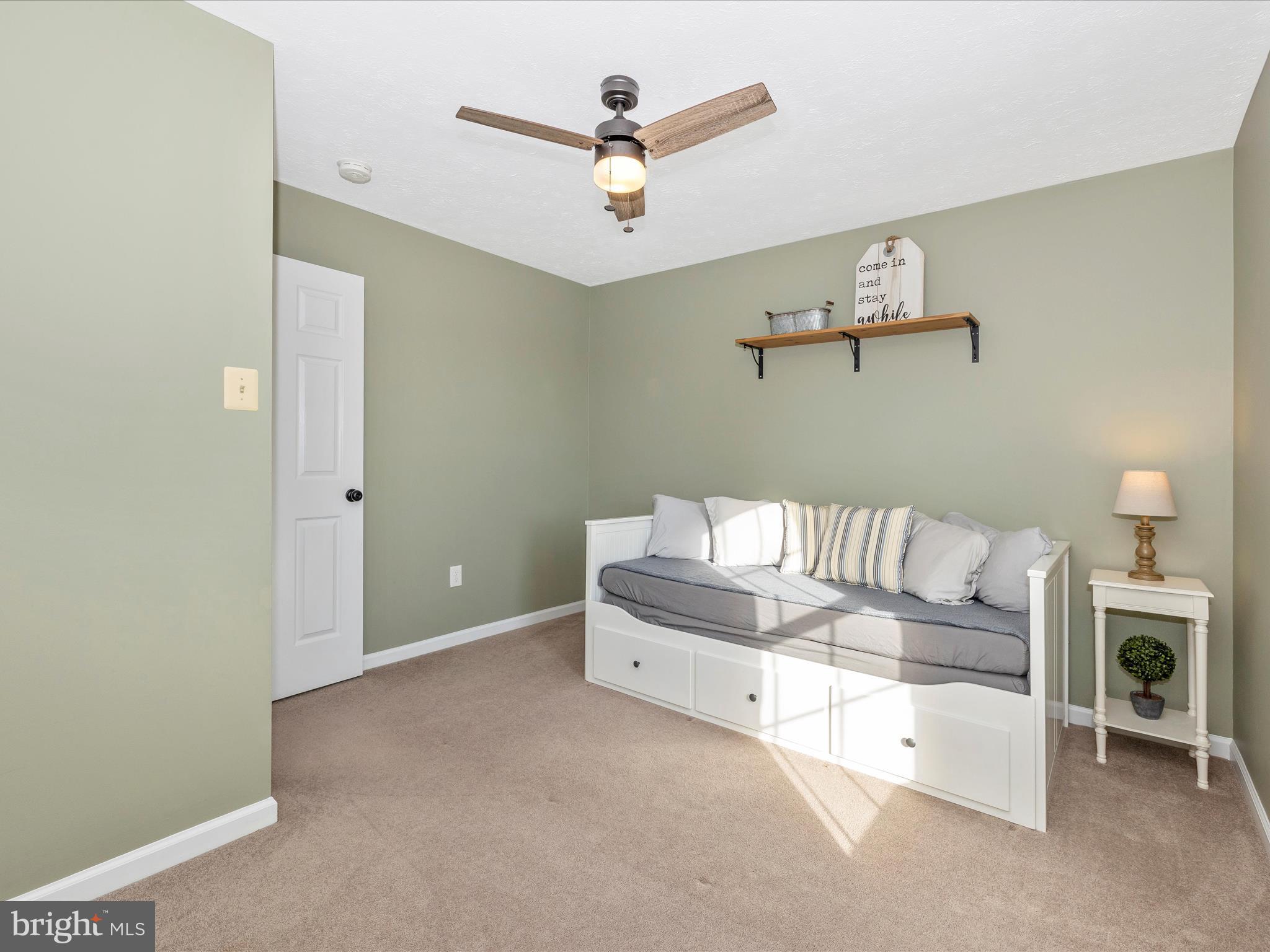 EAGLEHEAD SUMMERFIELD - Residential