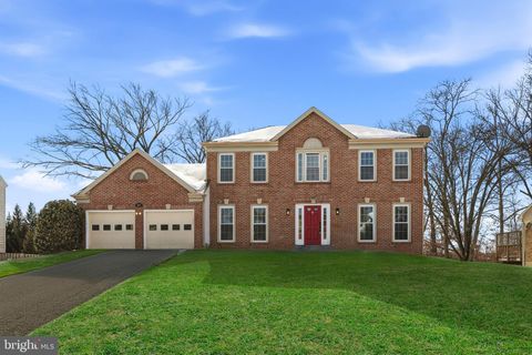 12011 MEADOWVILLE COURT HERNDON VA 20170