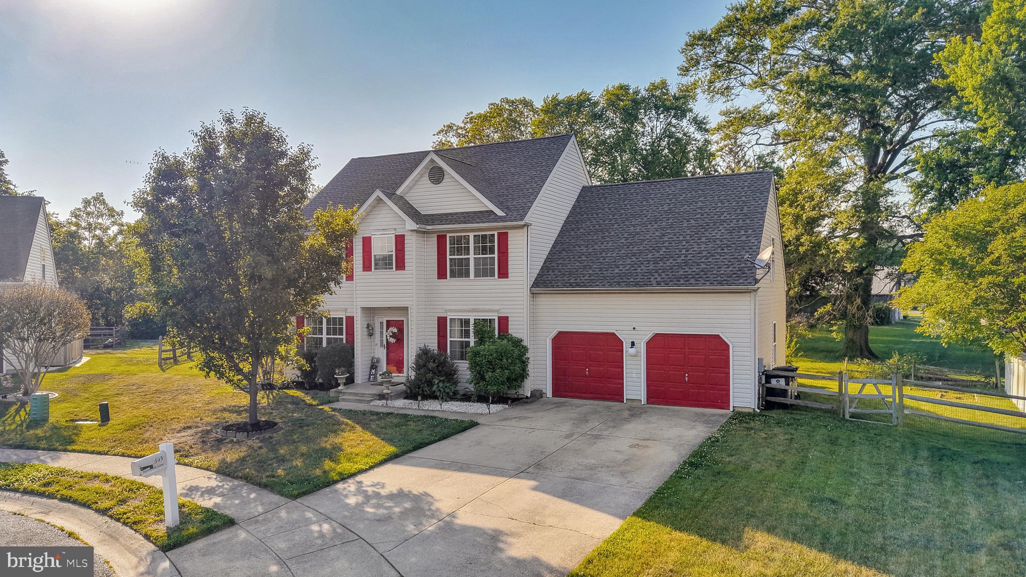 345 SUNNYSIDE LANE