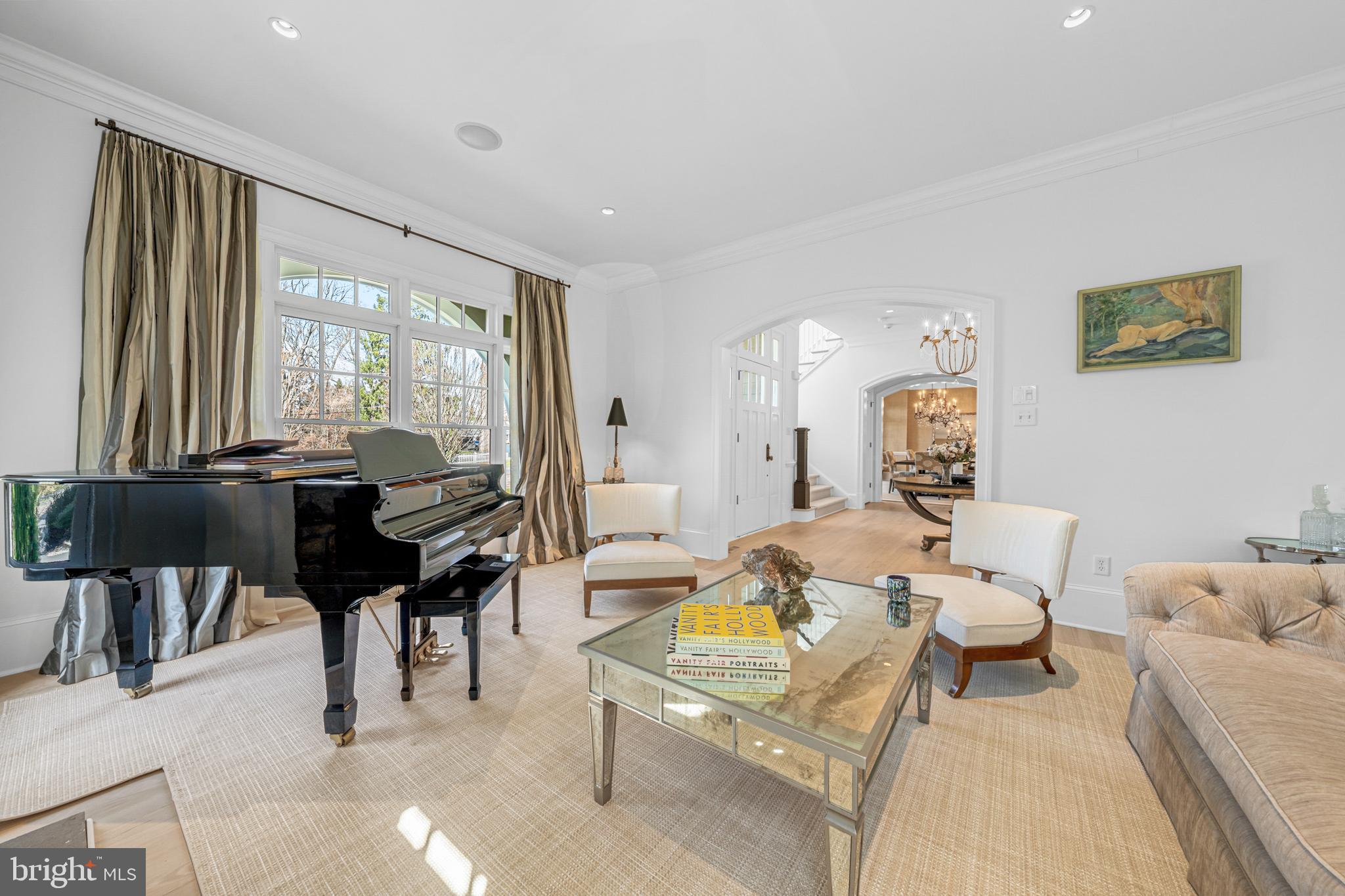 POTOMAC VILLAGE - Residential