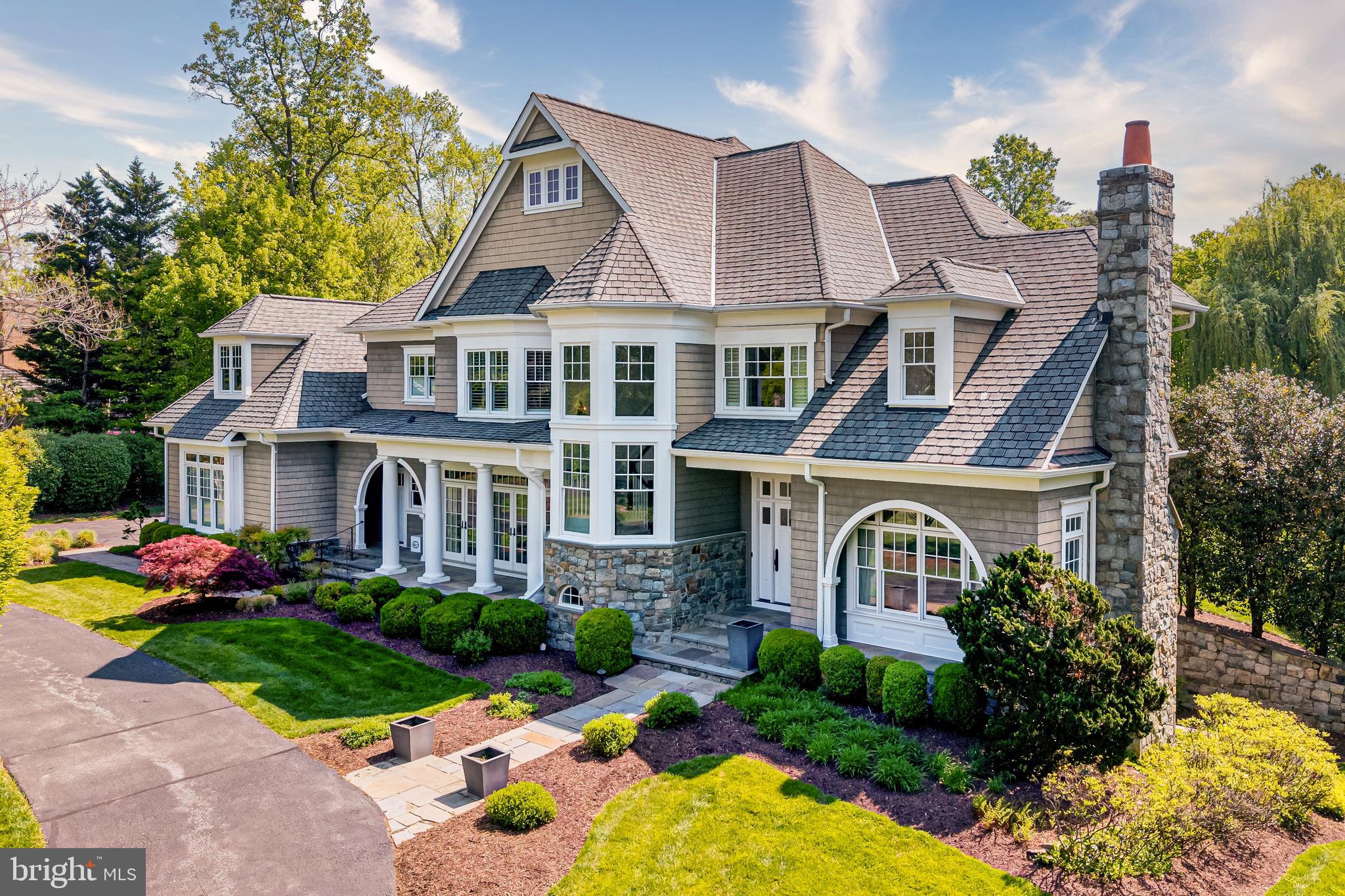 POTOMAC VILLAGE - Residential