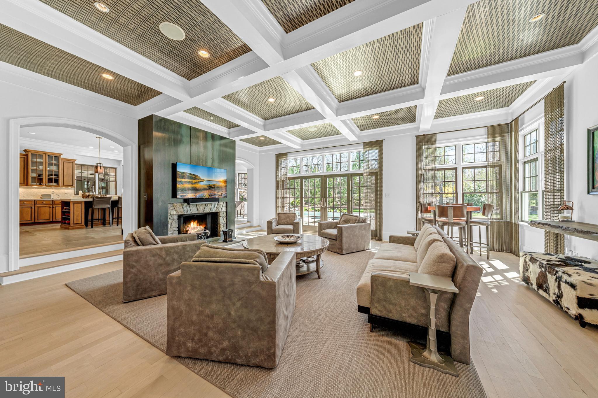 POTOMAC VILLAGE - Residential