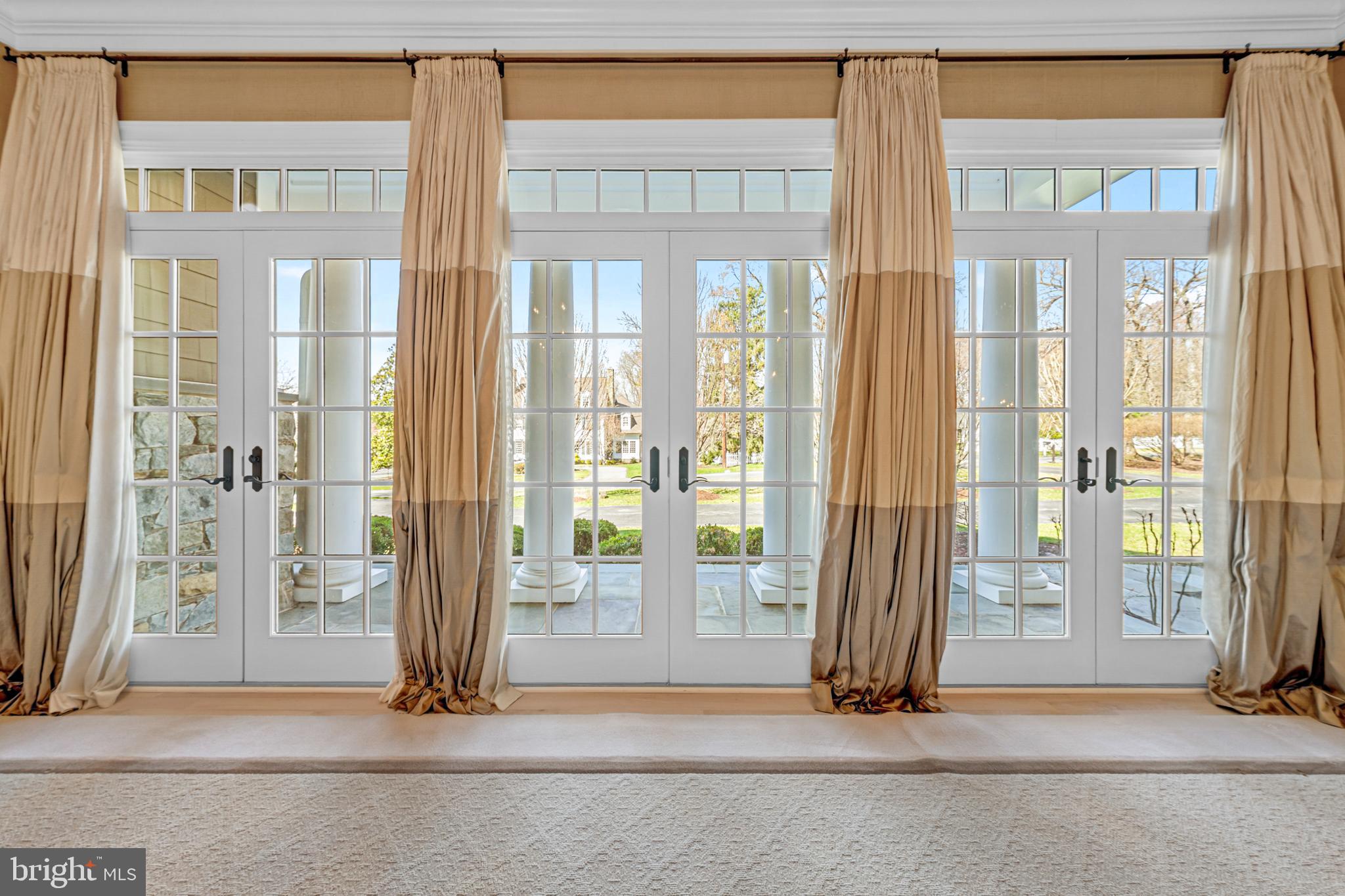 POTOMAC VILLAGE - Residential