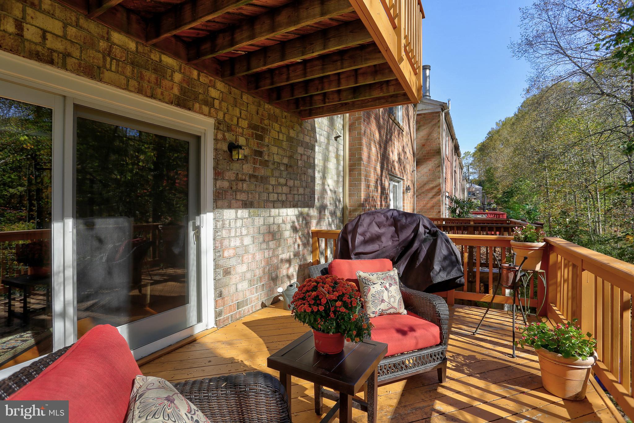 VILLAGE OF HICKORY RIDGE - Residential