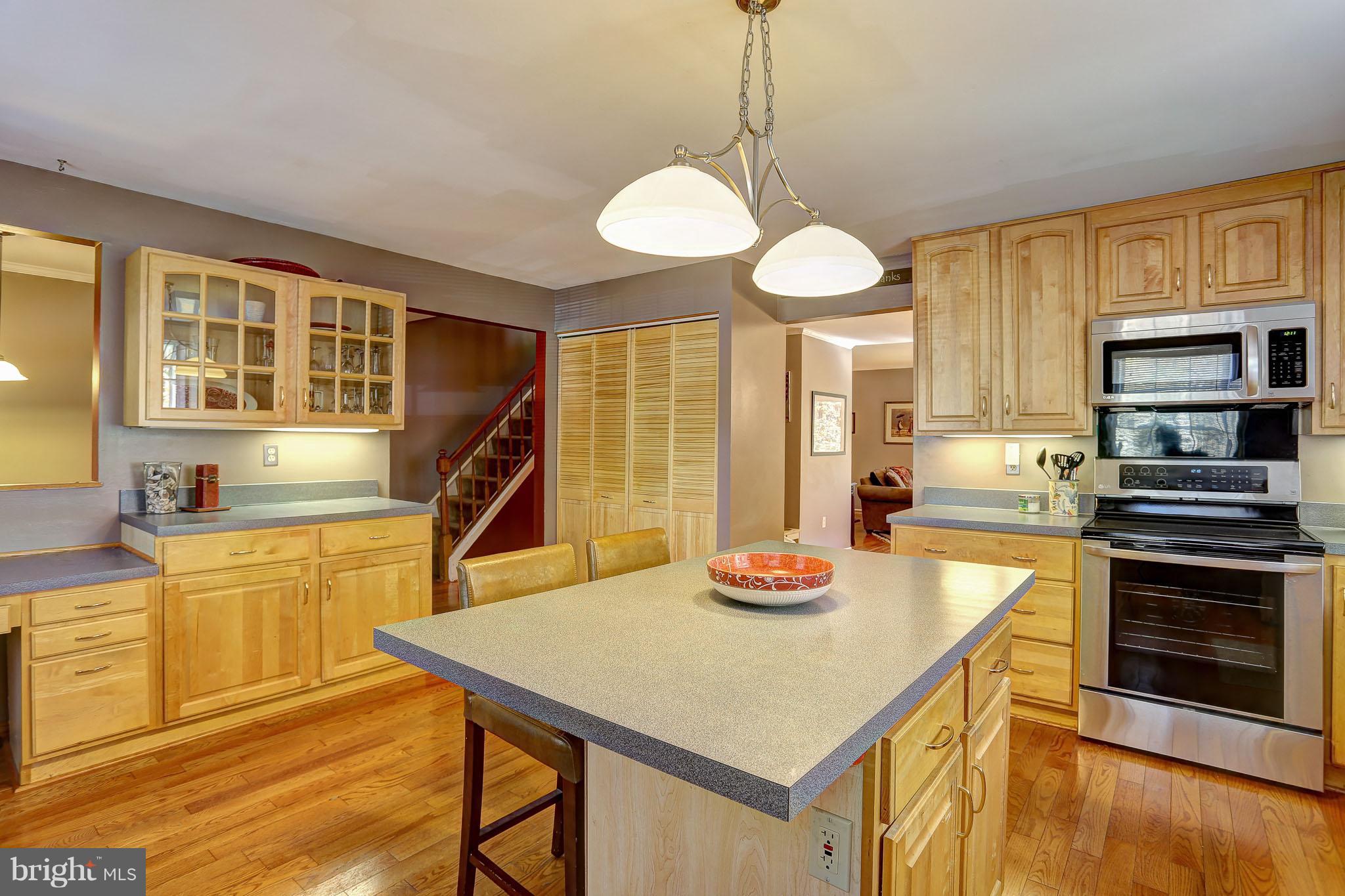 VILLAGE OF HICKORY RIDGE - Residential