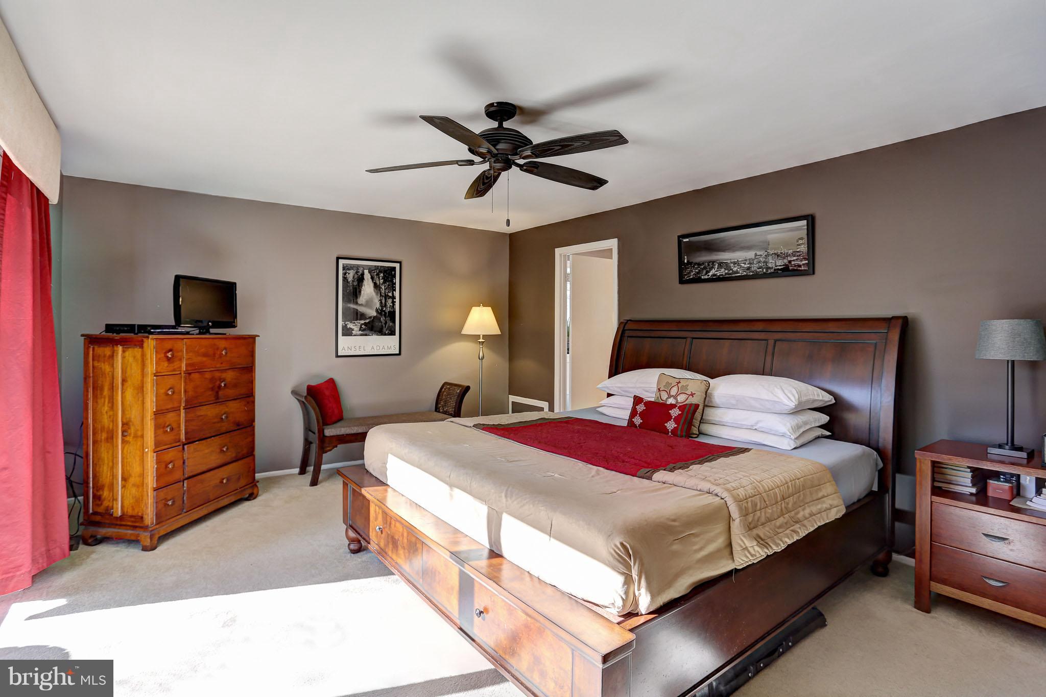 VILLAGE OF HICKORY RIDGE - Residential