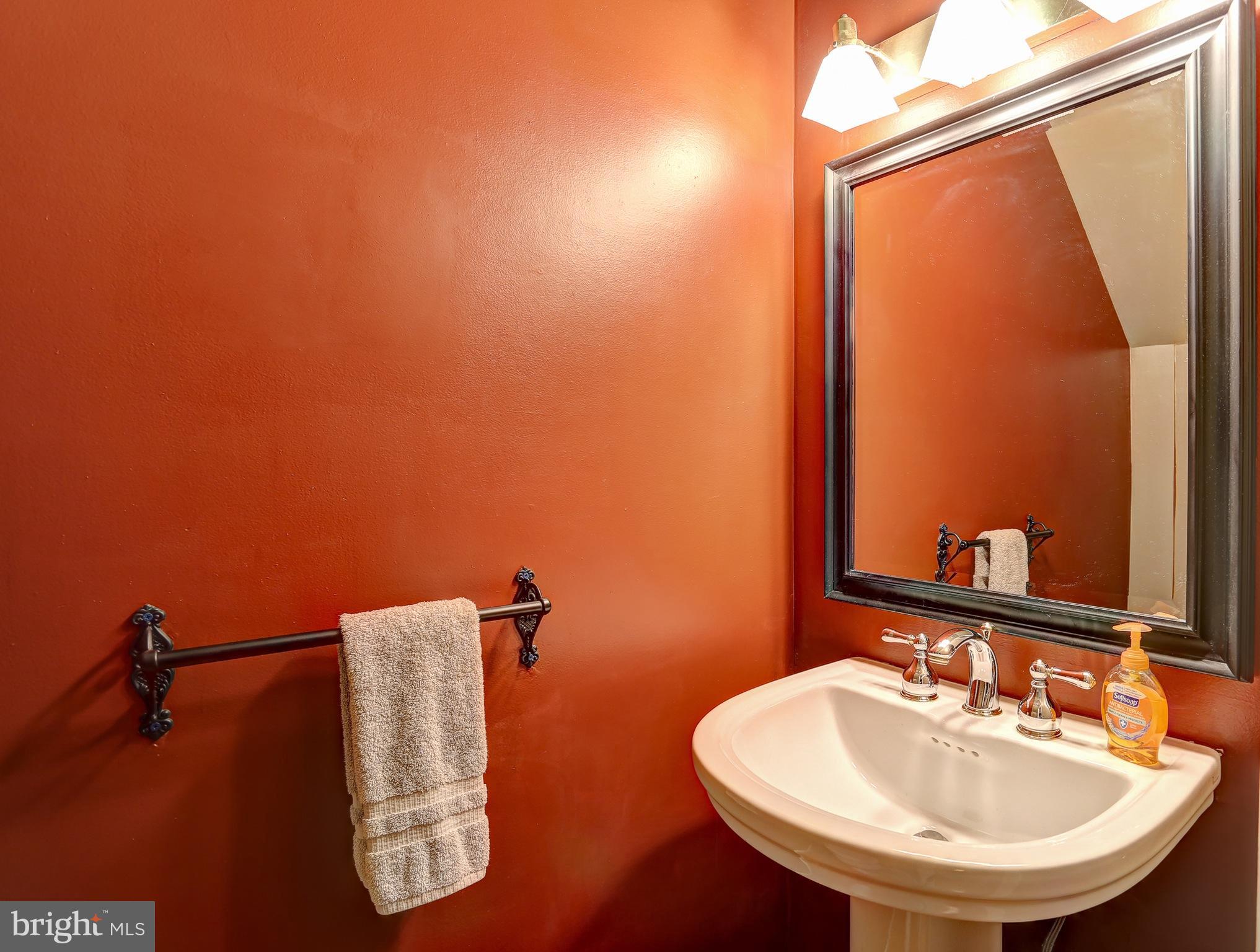 VILLAGE OF HICKORY RIDGE - Residential