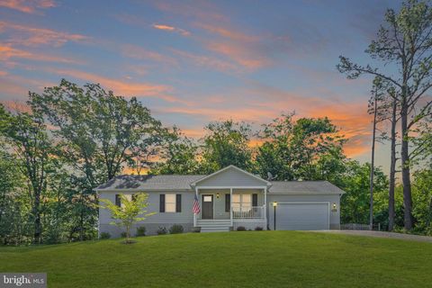 Photo of WARRENTON, VA 20187 (MLS # VAFQ2022116)