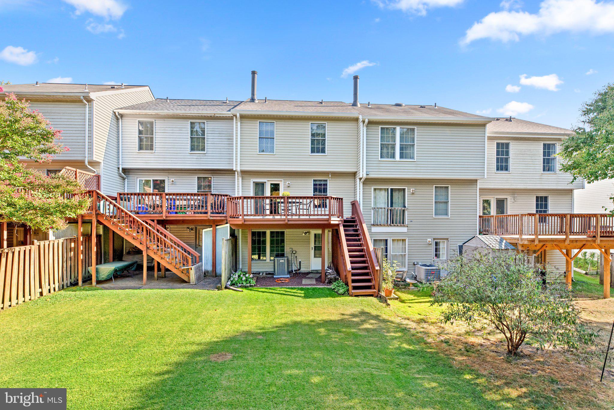 BRIGHTFIELD - Residential