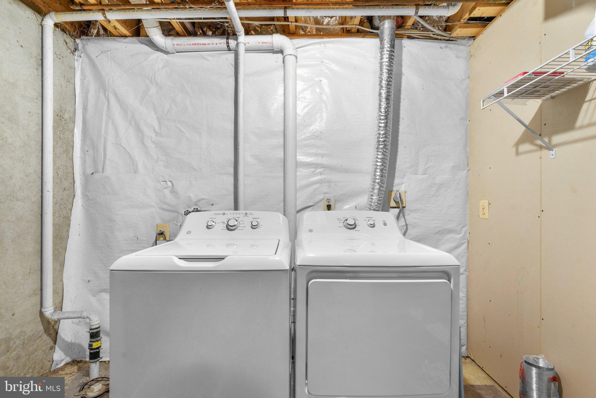 BRIGHTFIELD - Residential