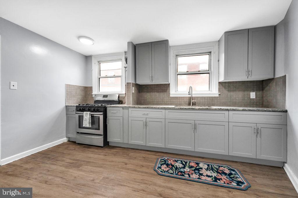 STONEHURST - Residential