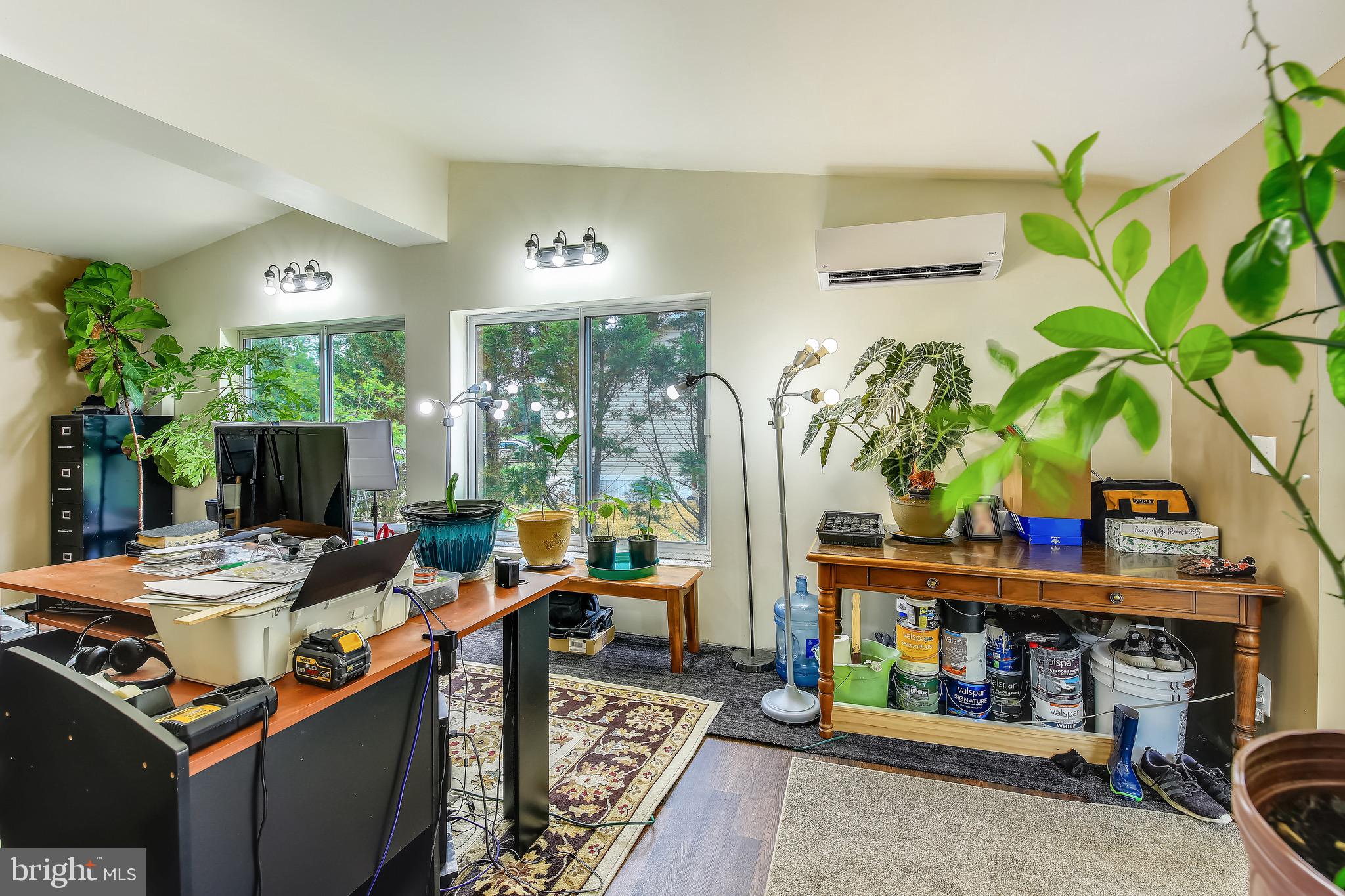 HEBRON WOODS - Residential