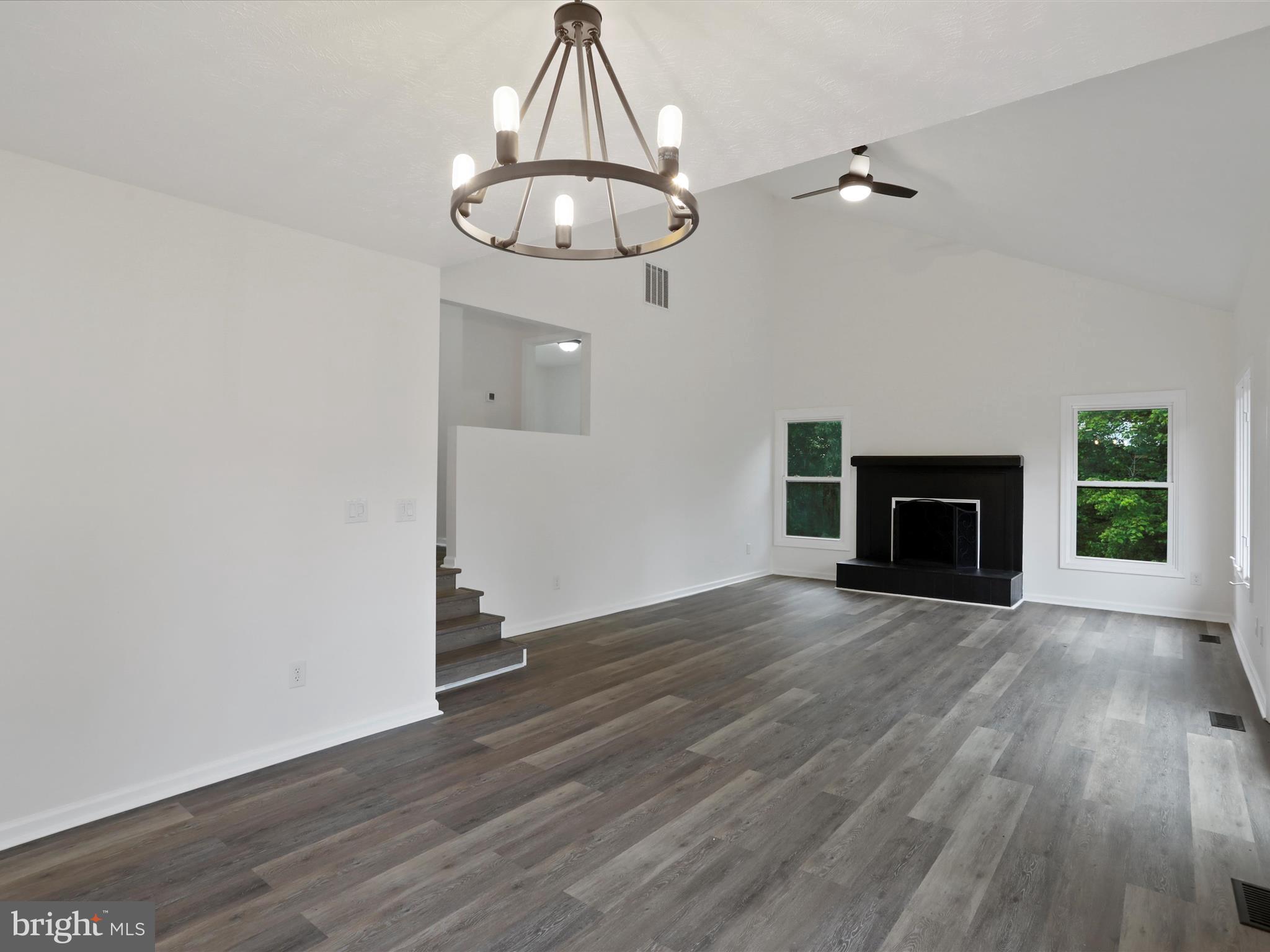 LOCH LINDEN - Residential