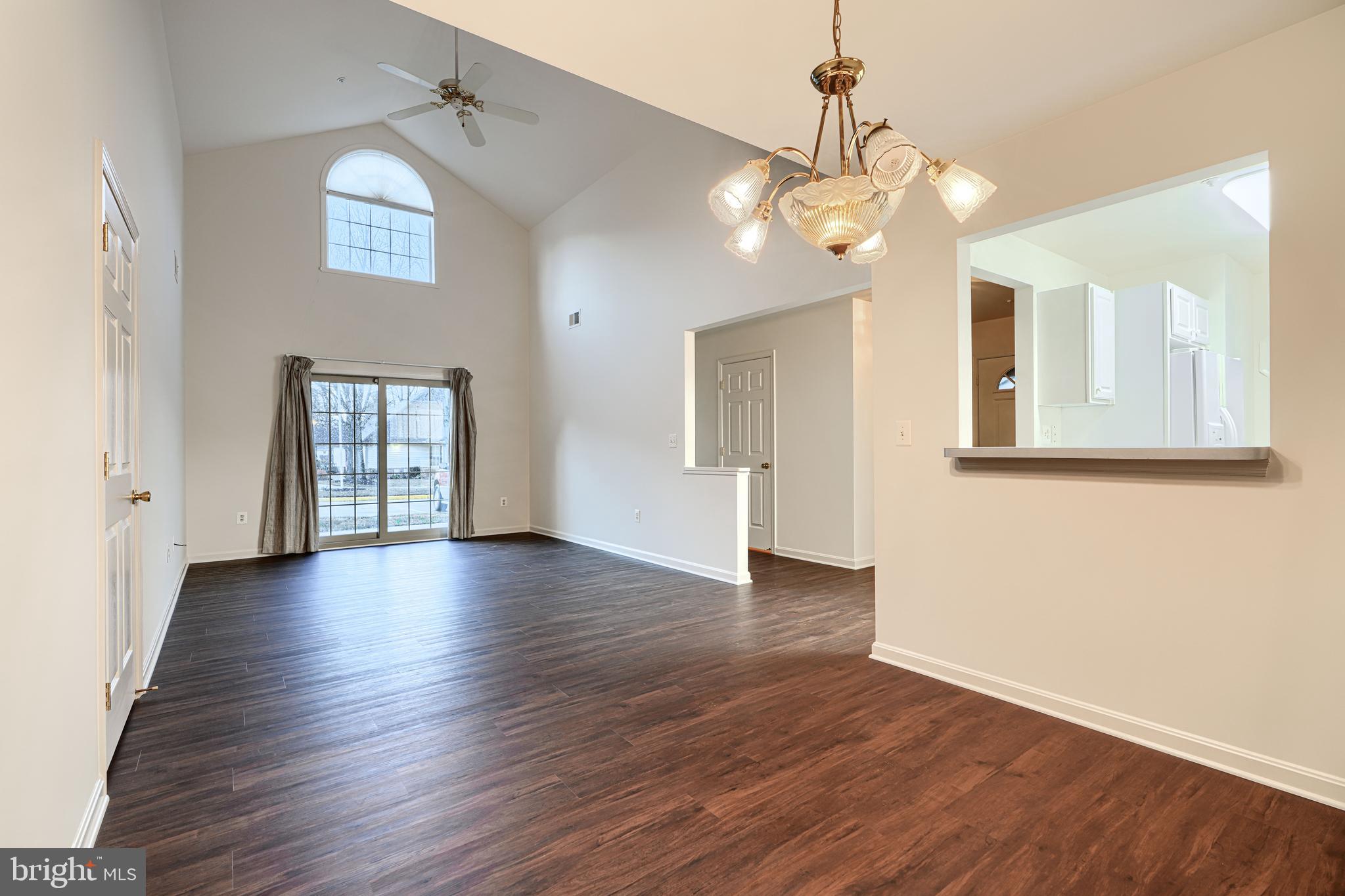 WINIFRED MANOR - Residential