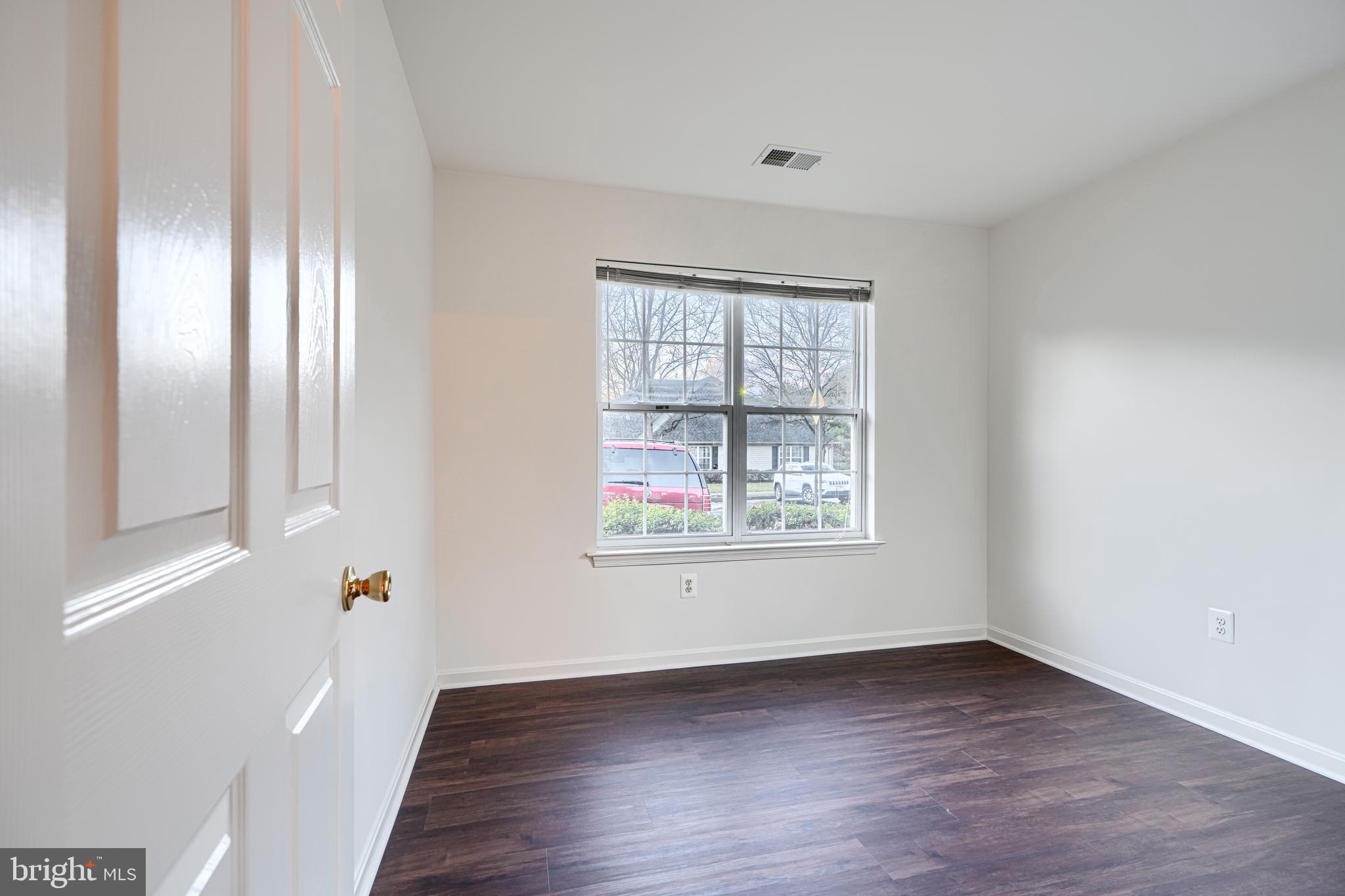 WINIFRED MANOR - Residential