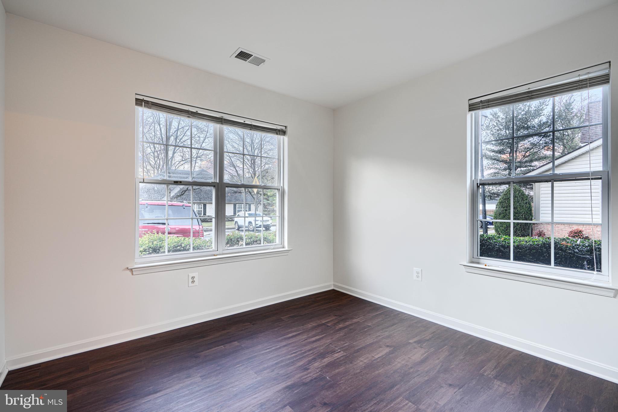 WINIFRED MANOR - Residential