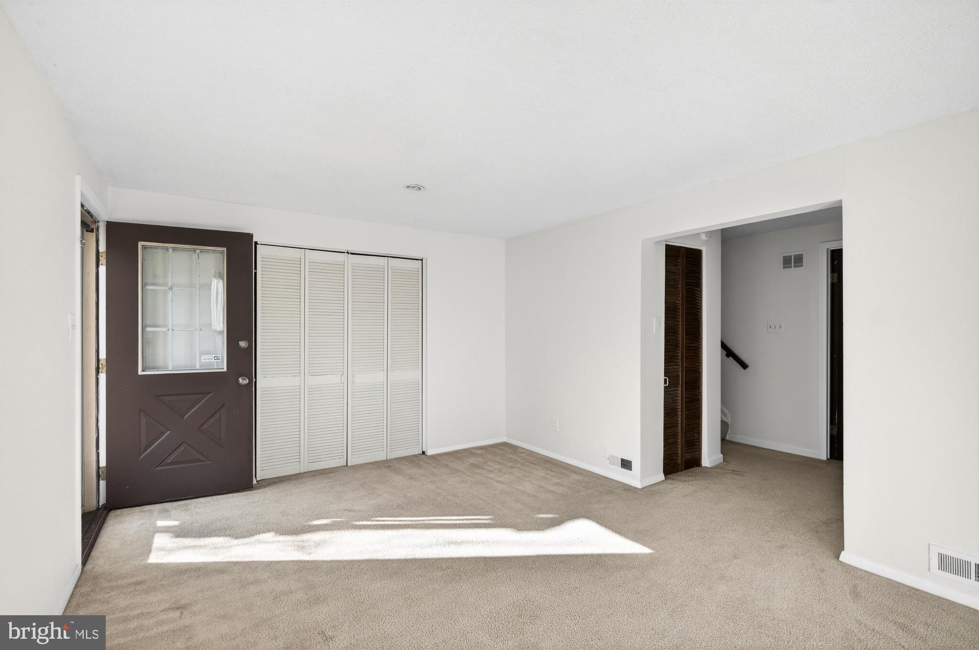 MONTCLAIR - Residential