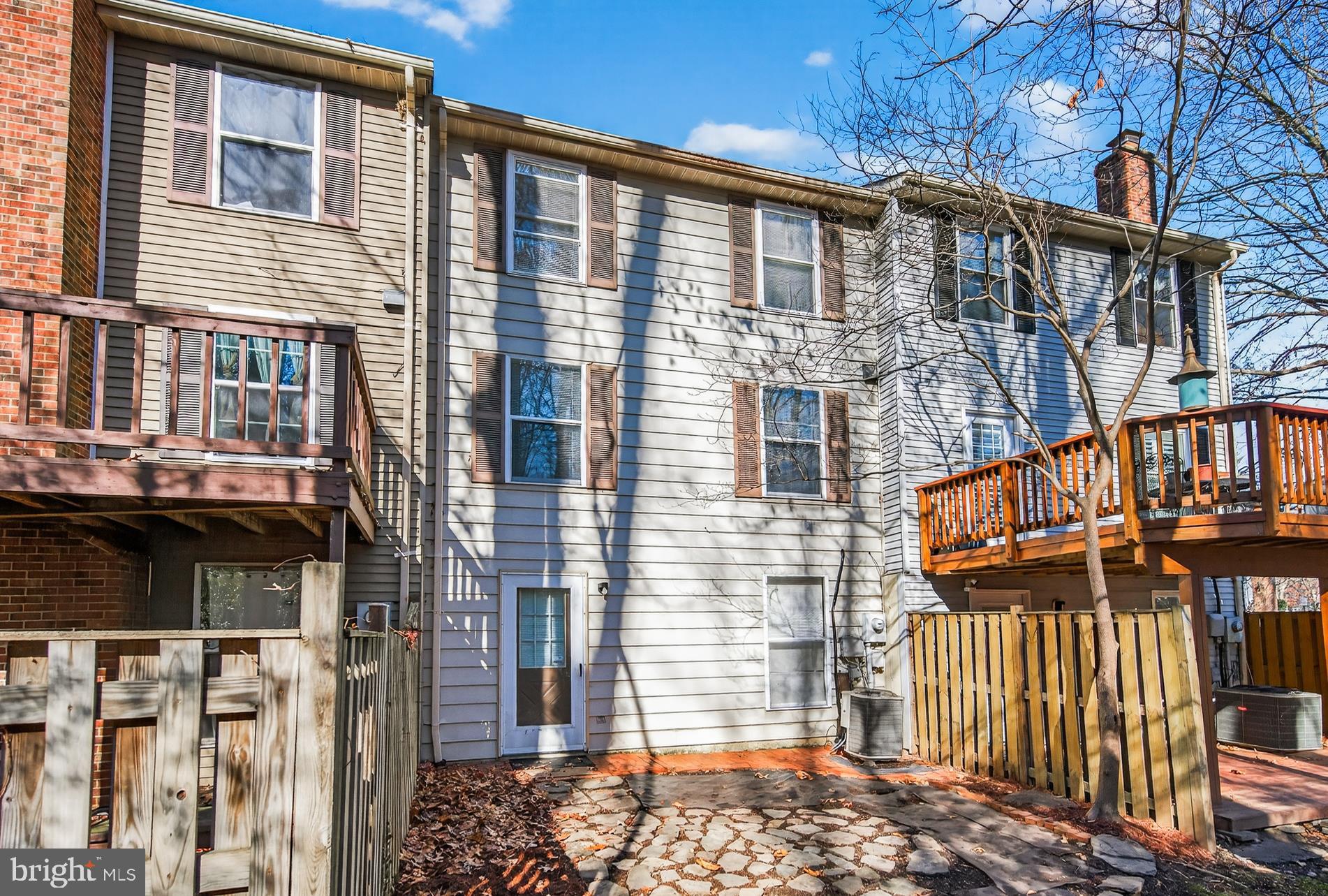 MONTCLAIR - Residential