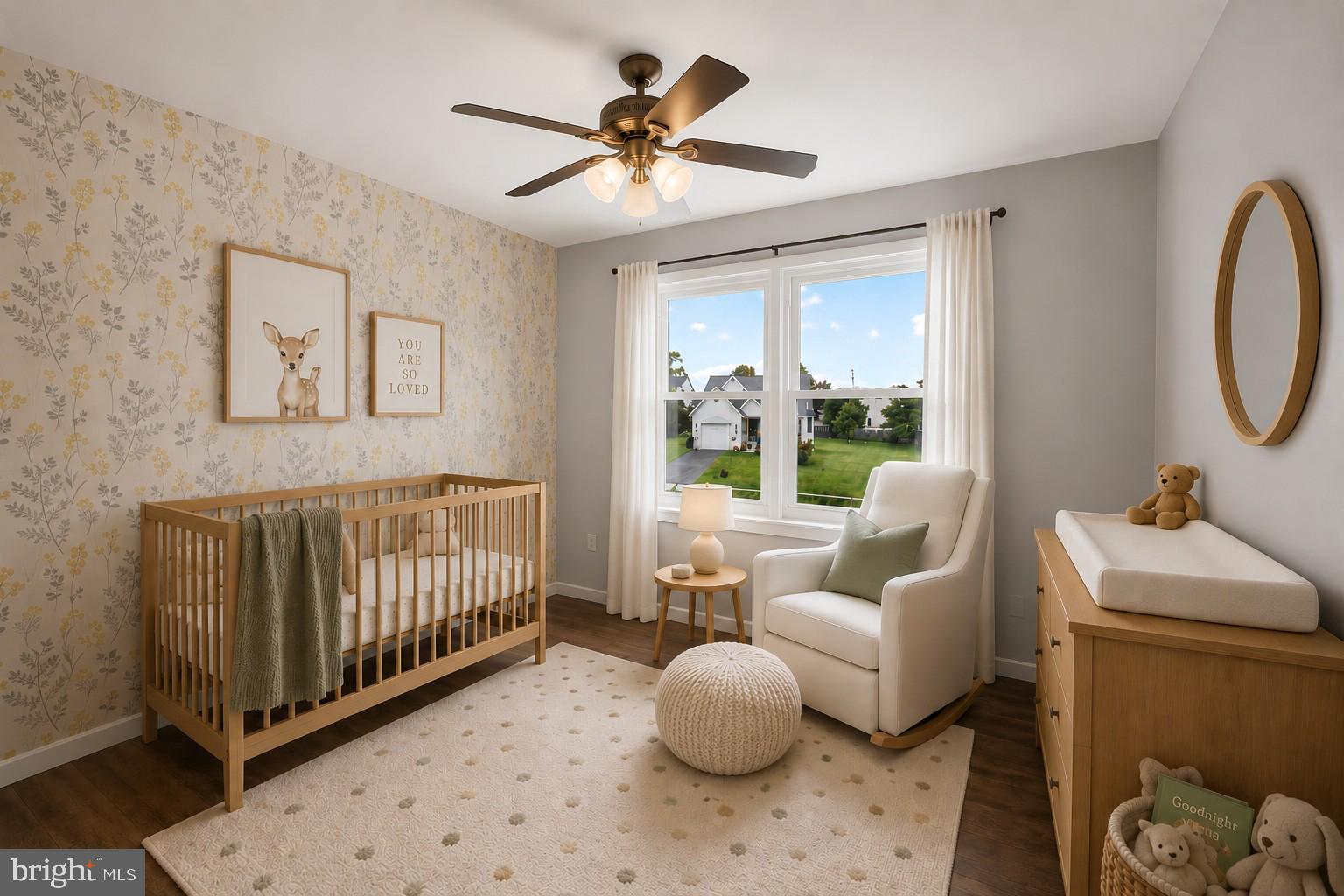 COLONIAL HILLS - Residential