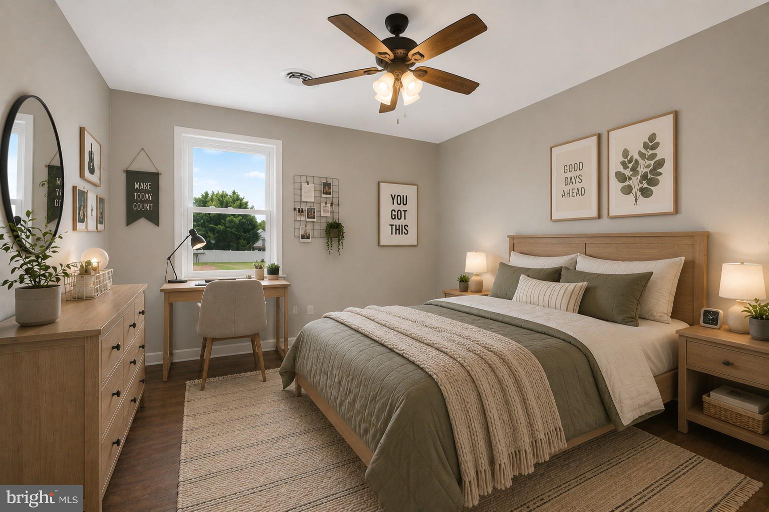 COLONIAL HILLS - Residential