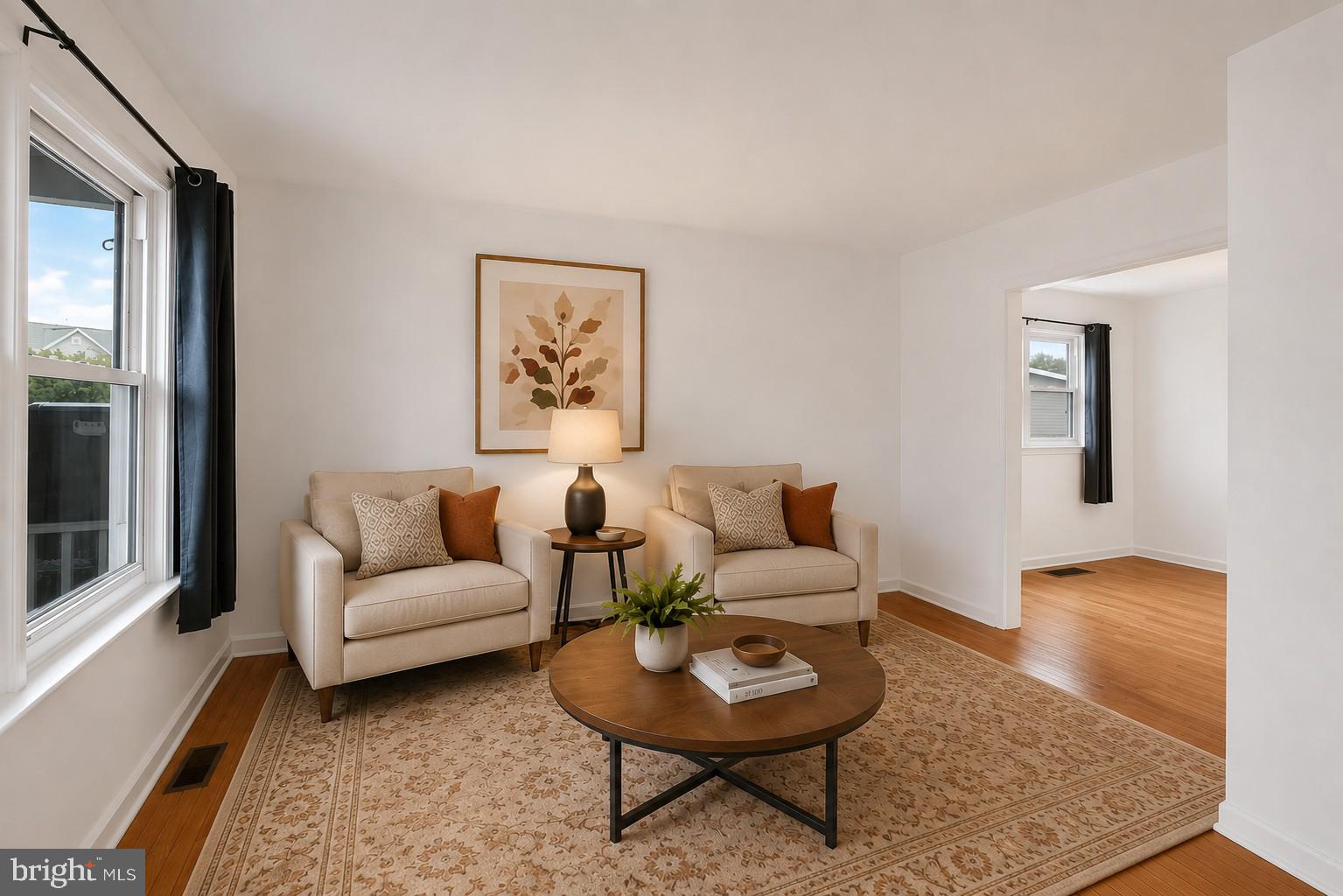COLONIAL HILLS - Residential