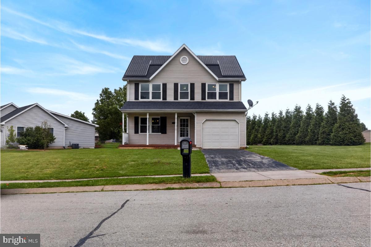 COLONIAL HILLS - Residential