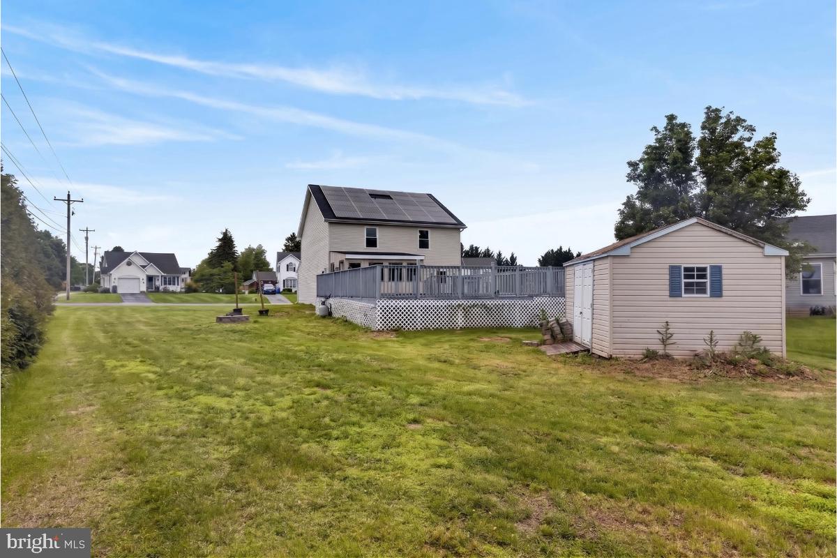 COLONIAL HILLS - Residential