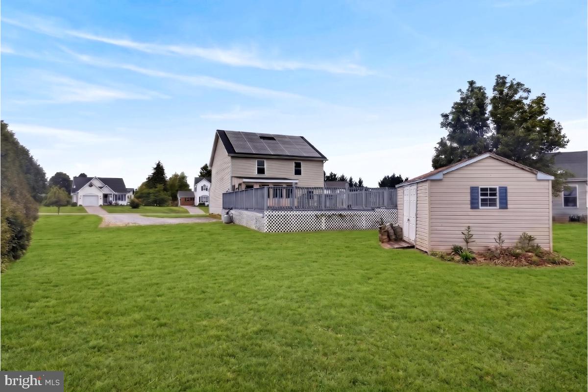 COLONIAL HILLS - Residential