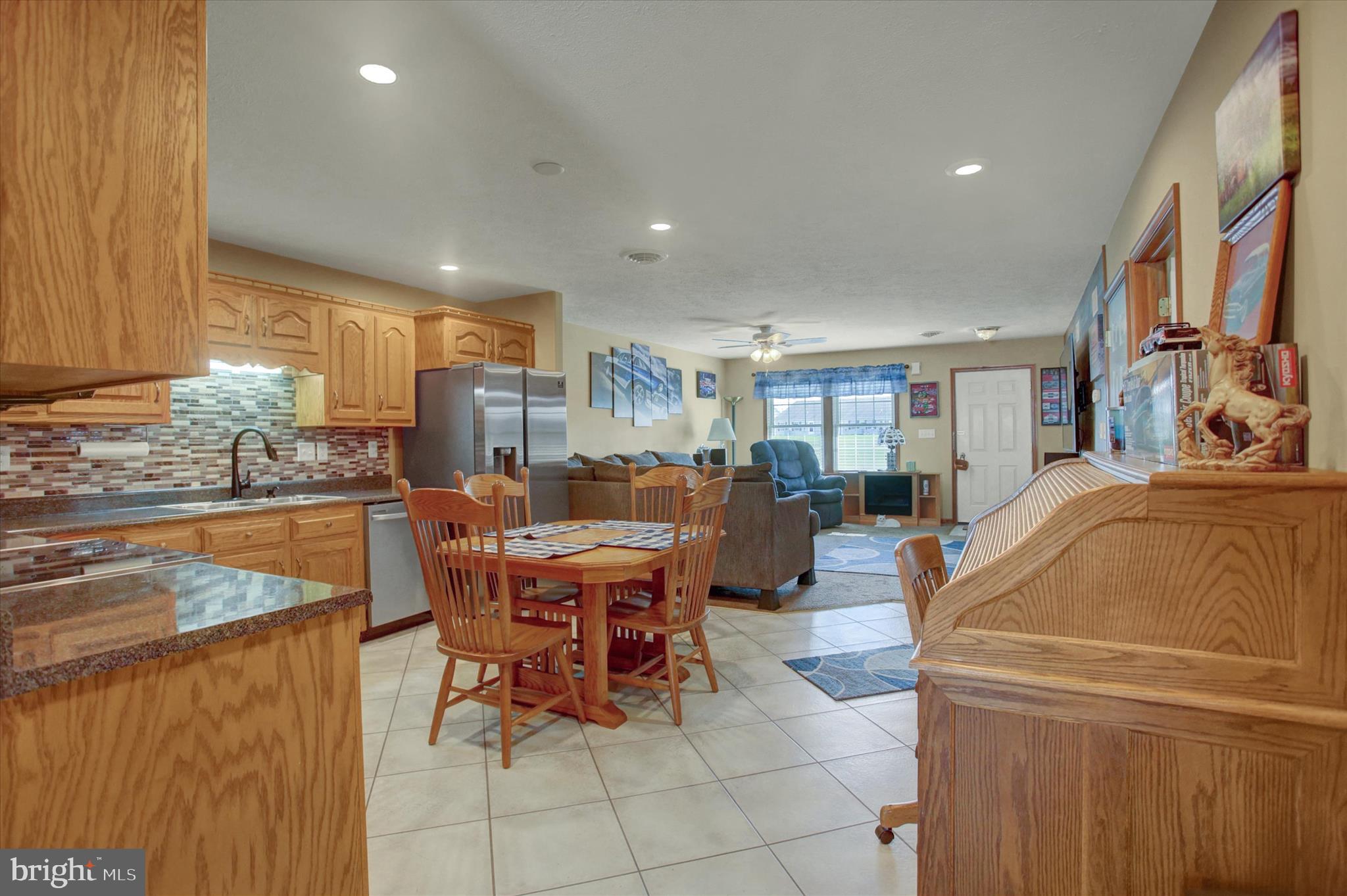 THORNWOOD VILLAGE - Residential