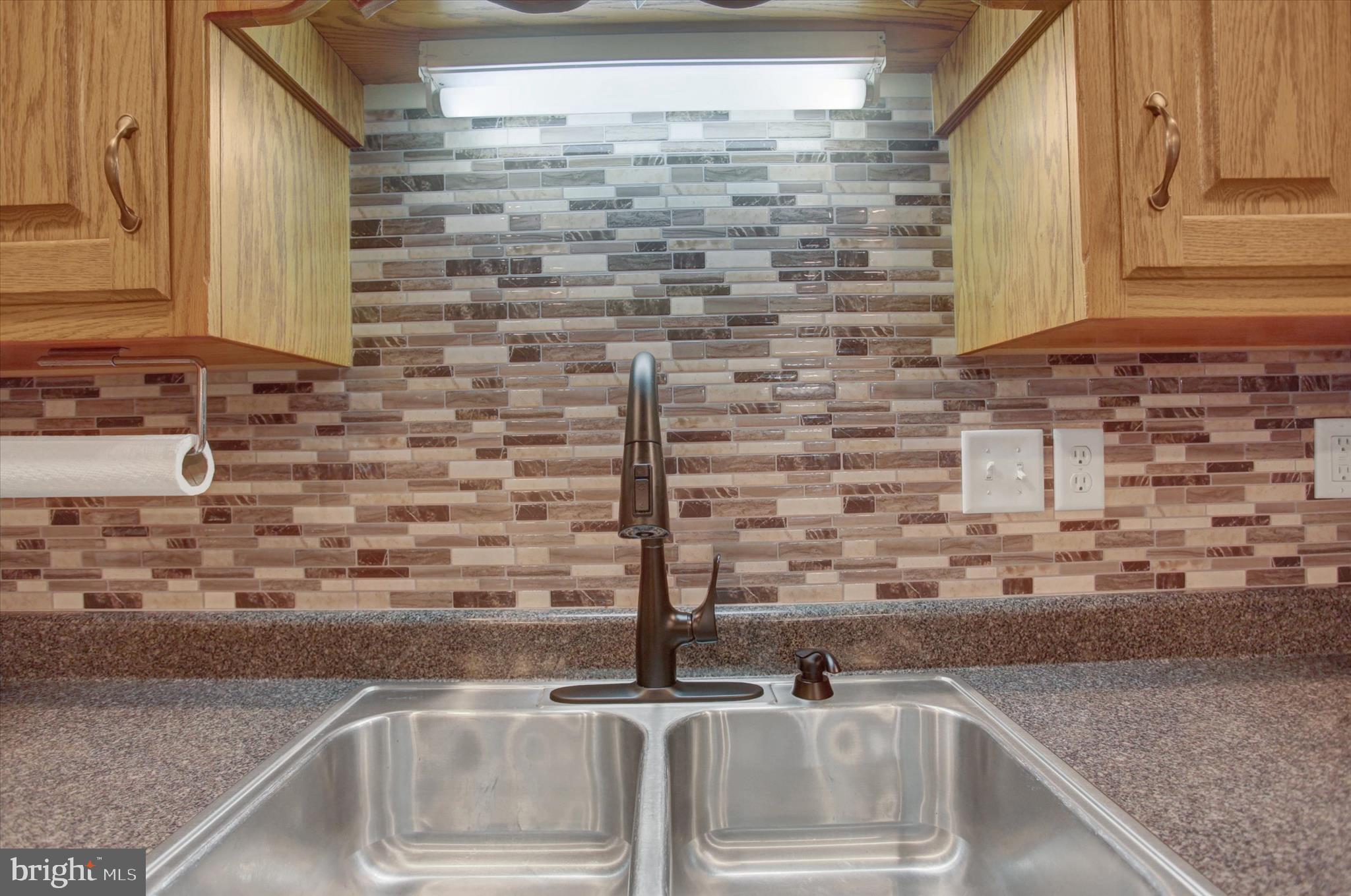 THORNWOOD VILLAGE - Residential