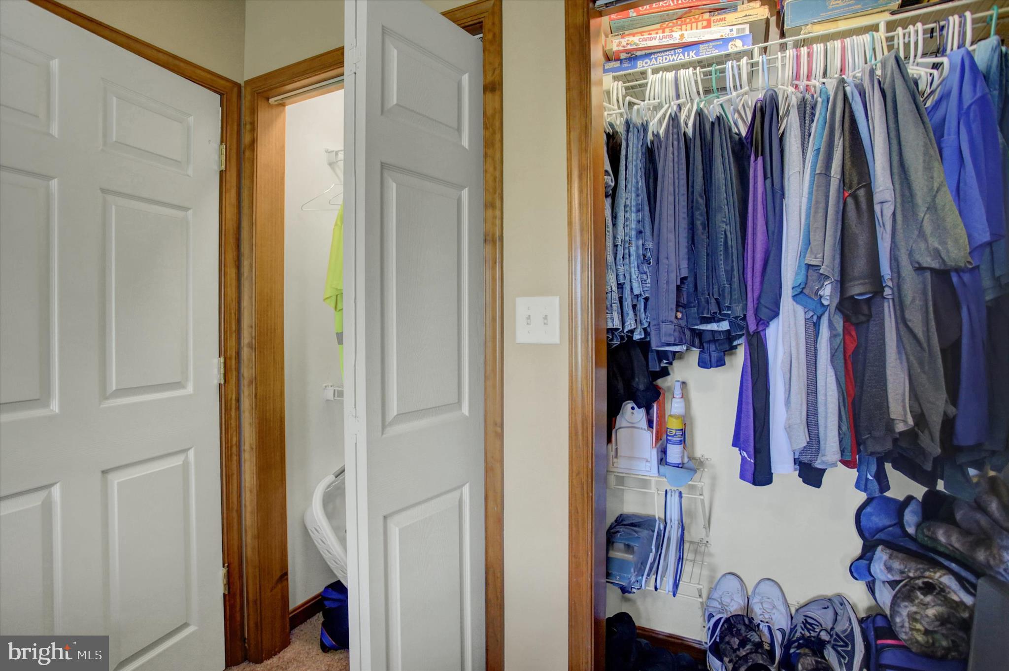 THORNWOOD VILLAGE - Residential